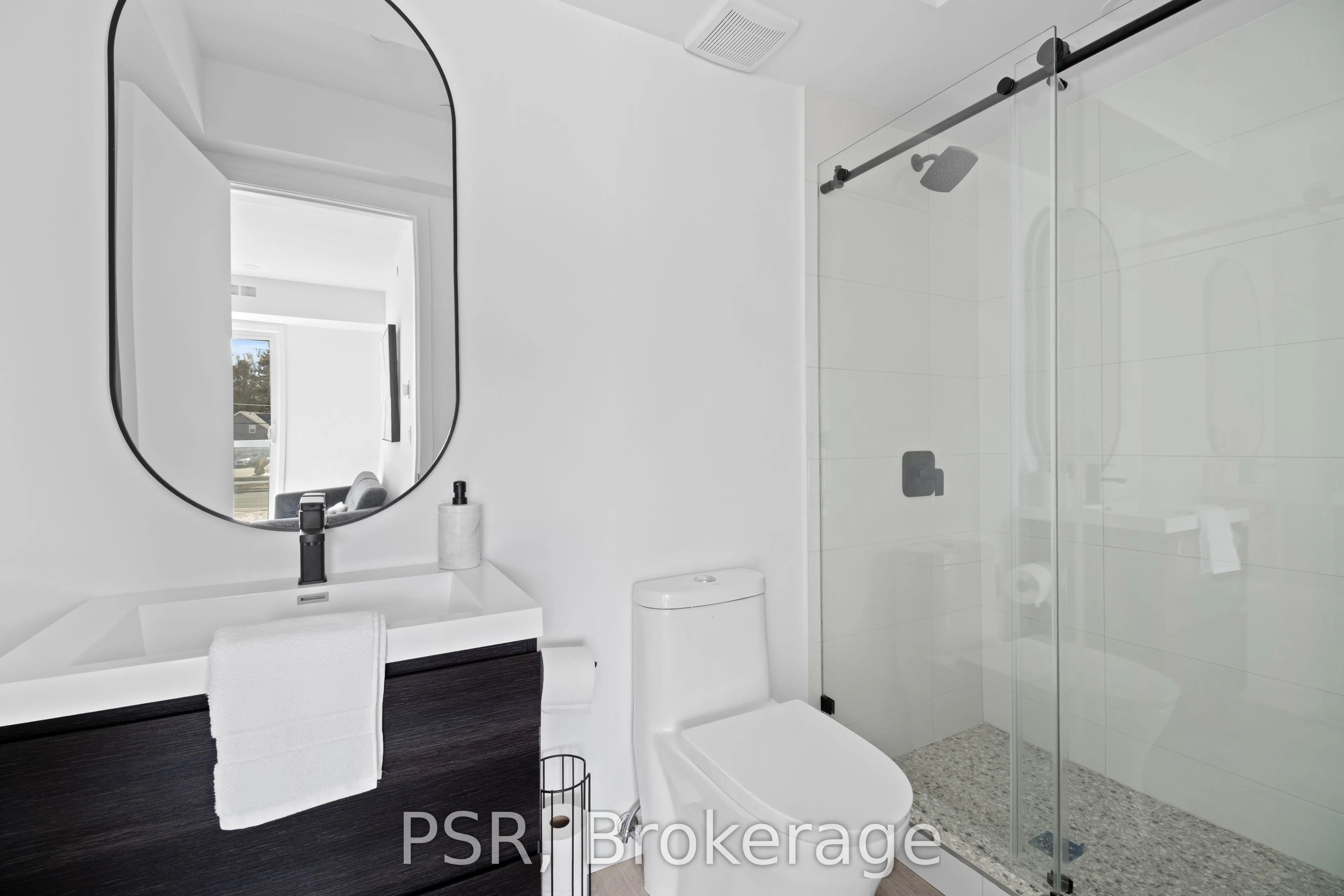 61 Orchard Park Drive, #204