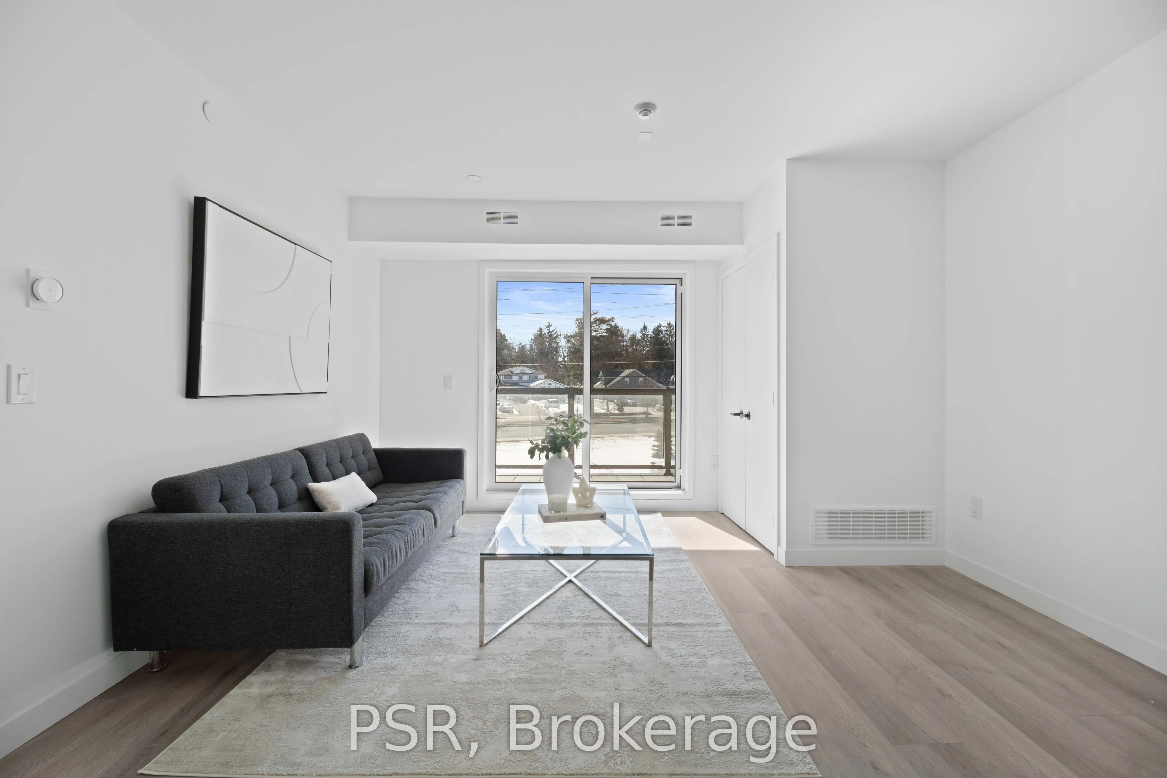 61 Orchard Park Drive, #204