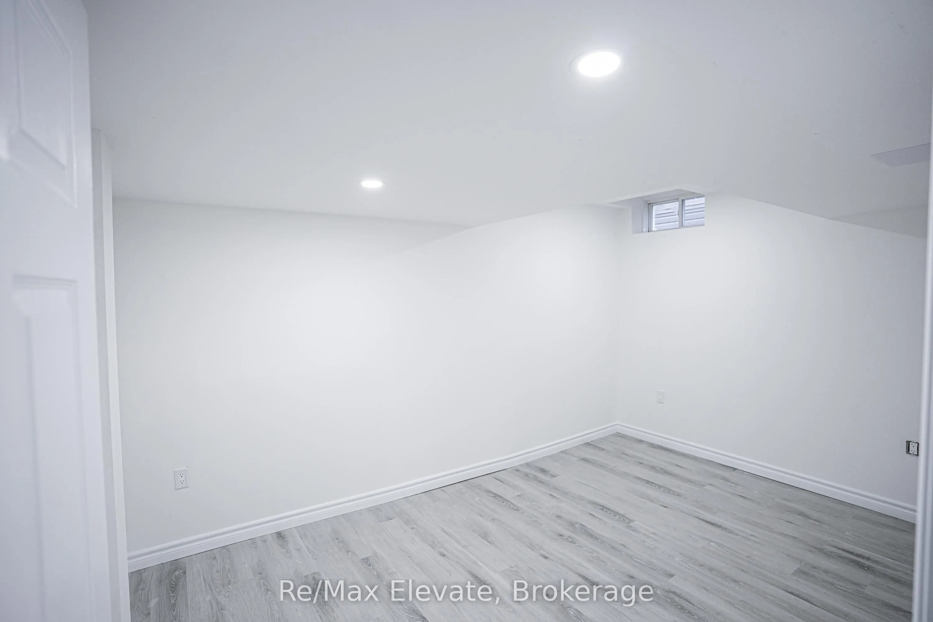 11 Joshua Boulevard