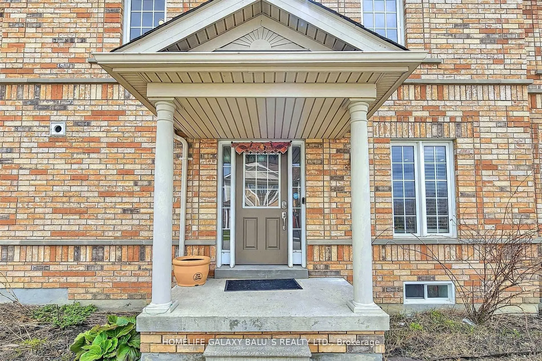54 Decourcy-Ireland Circle