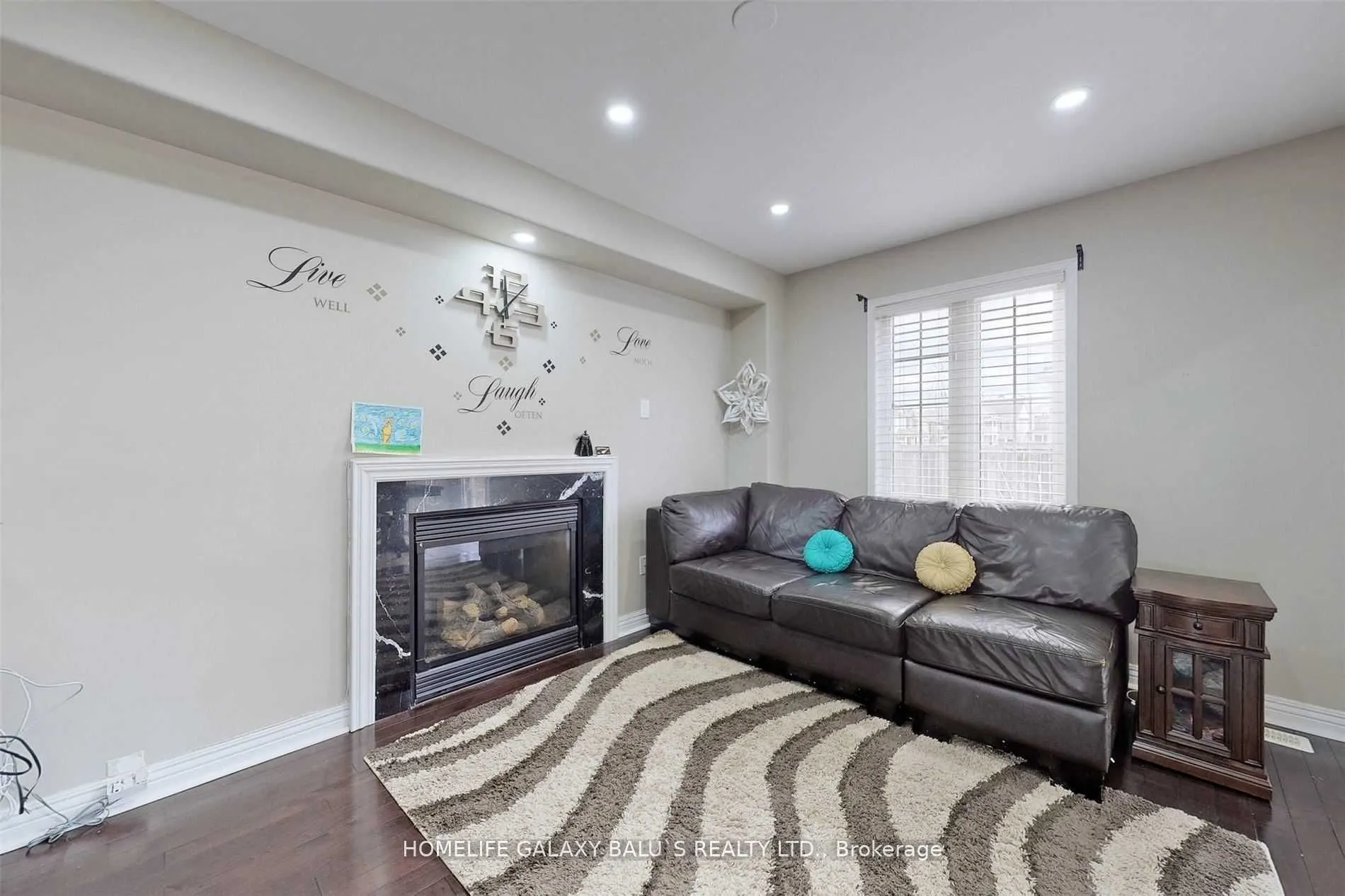 54 Decourcy-Ireland Circle