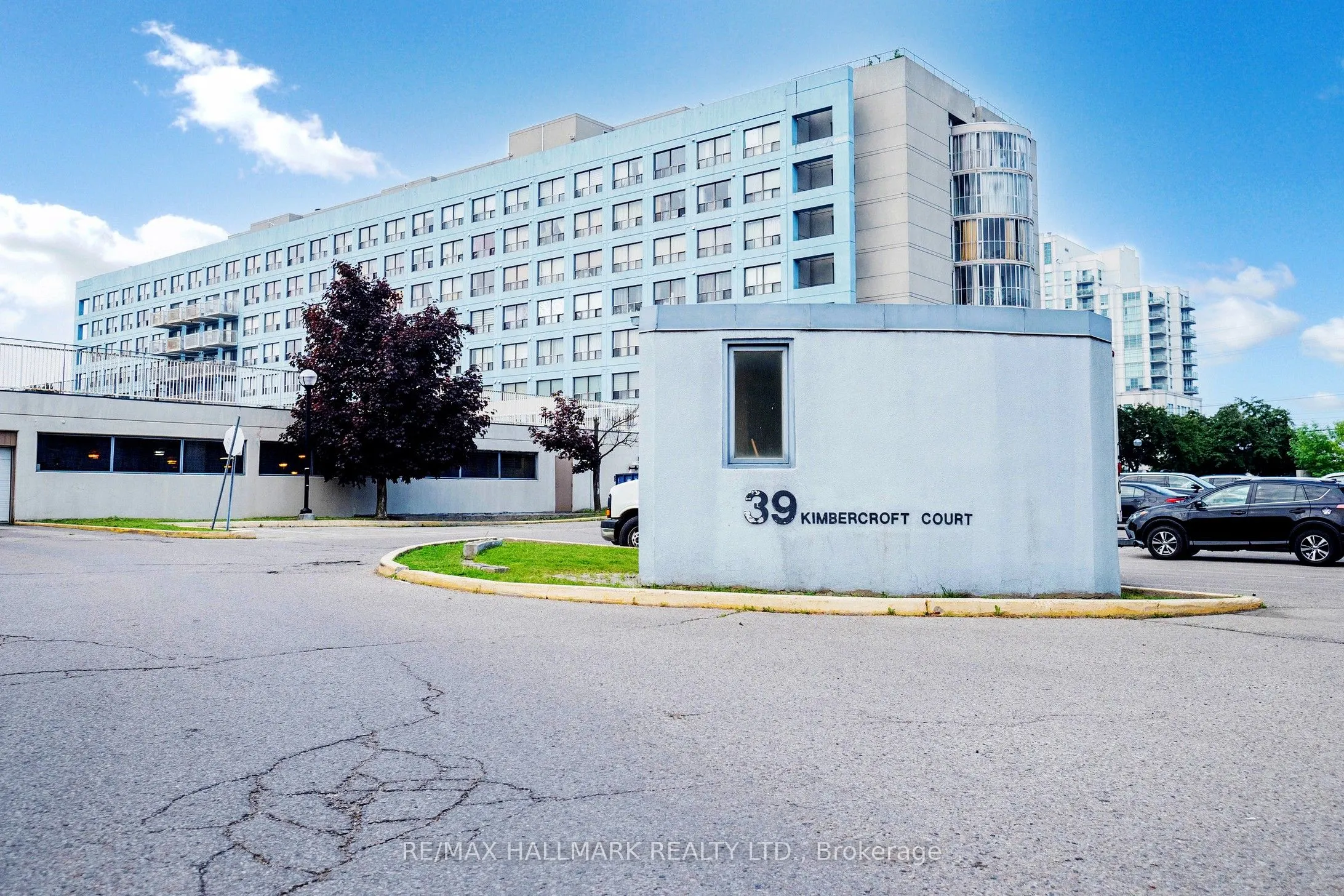 39 Kimbercroft Court, #411