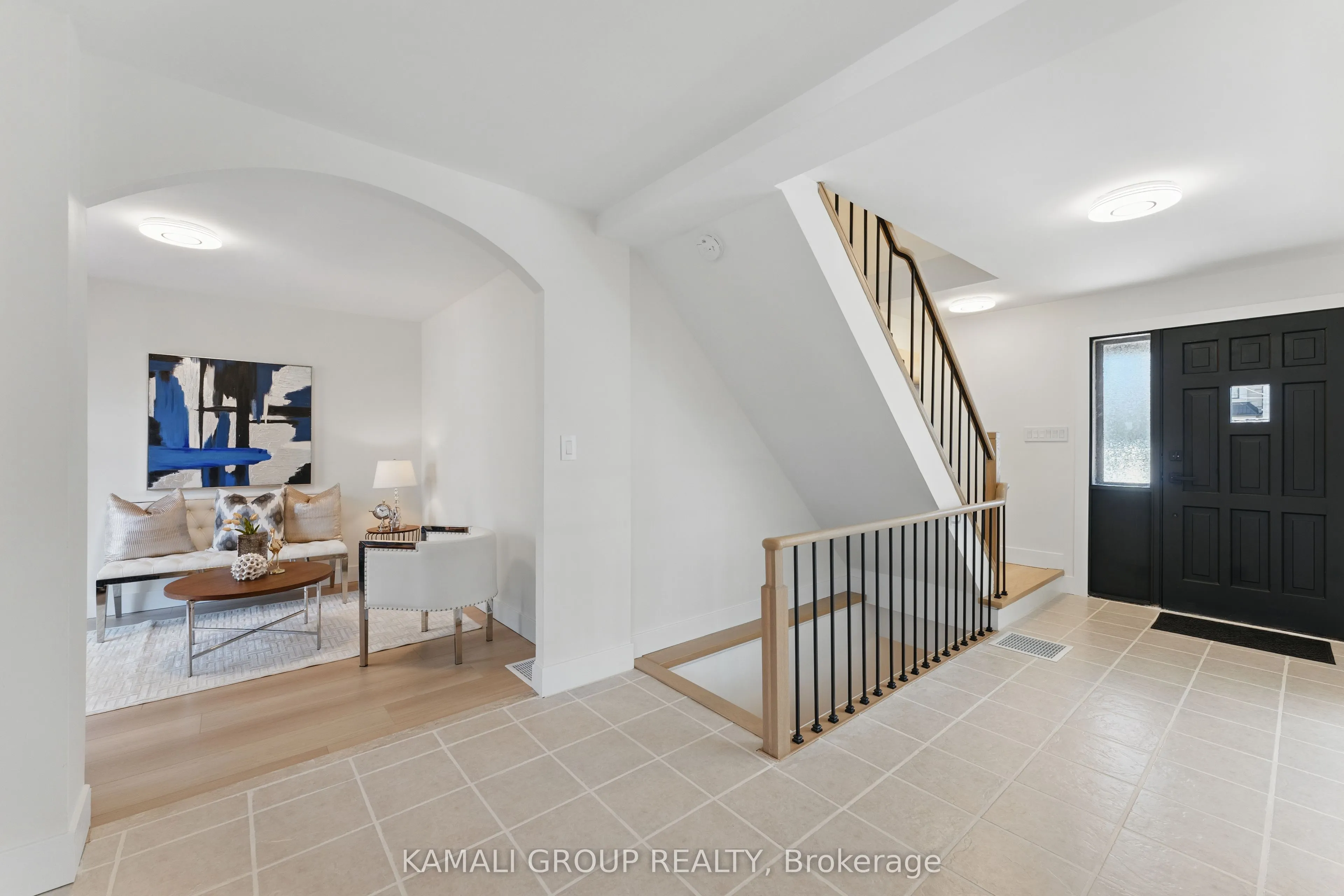 90 Euclid Avenue