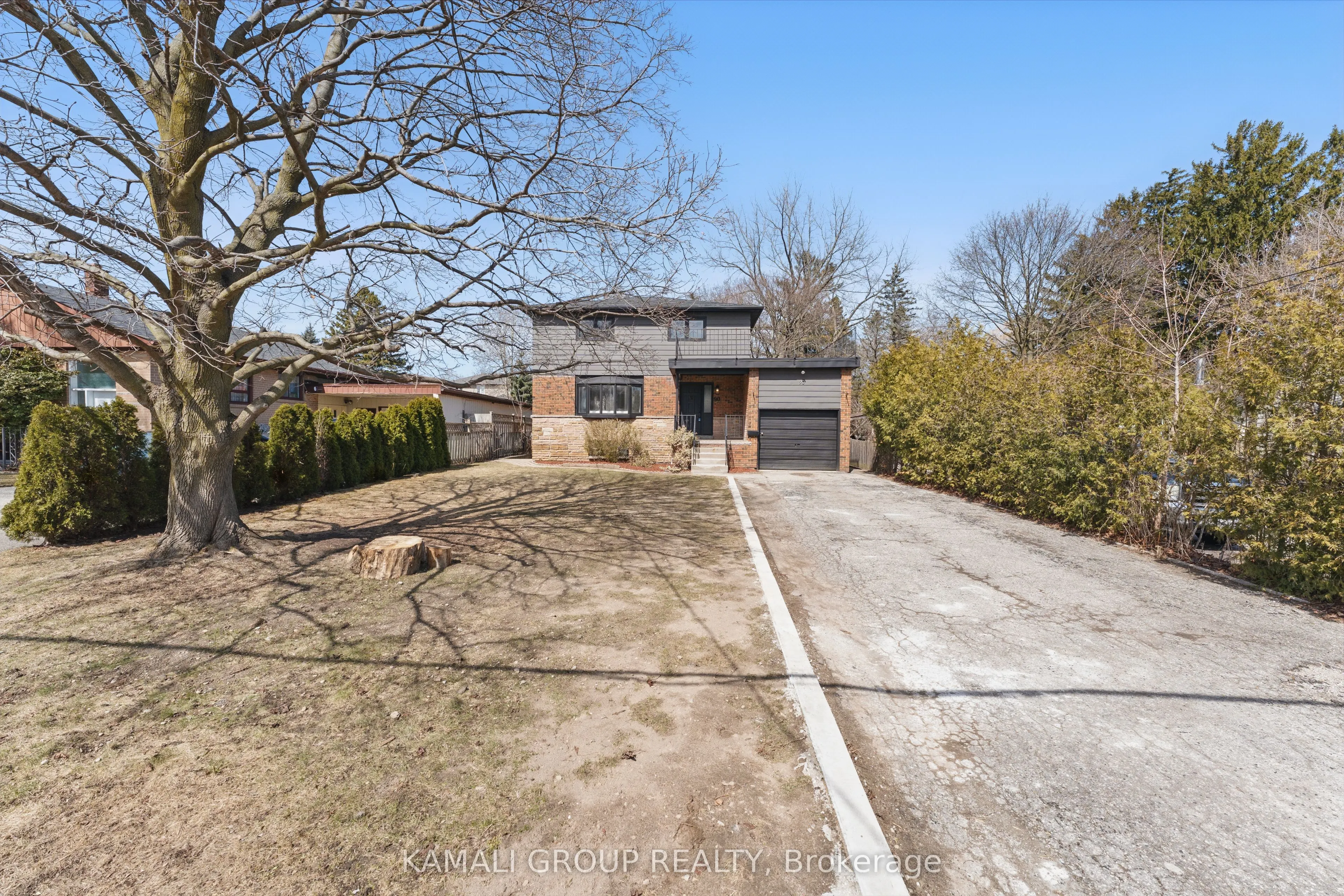 90 Euclid Avenue