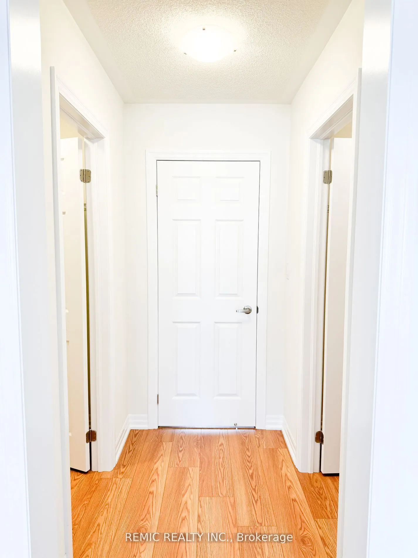 242 Flood Avenue