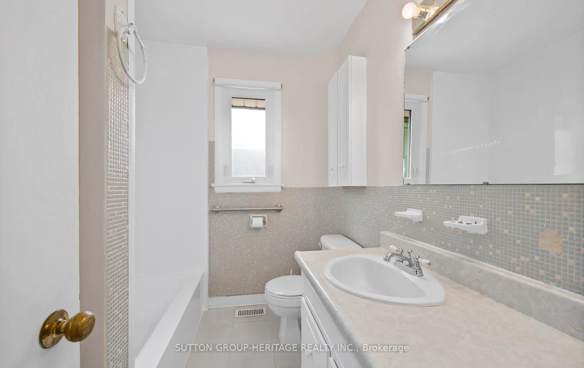 51 Admiral Road