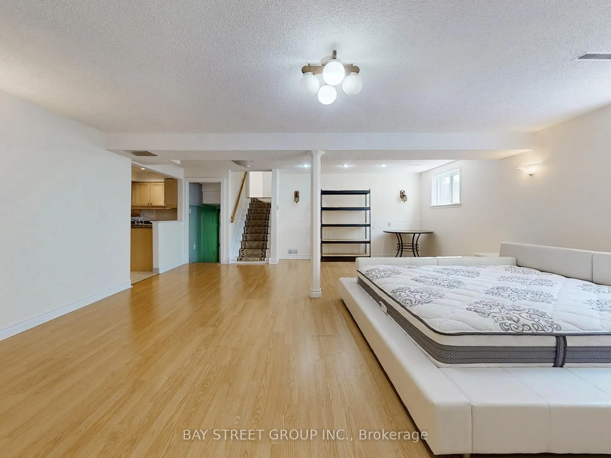 69 Fairglen Avenue