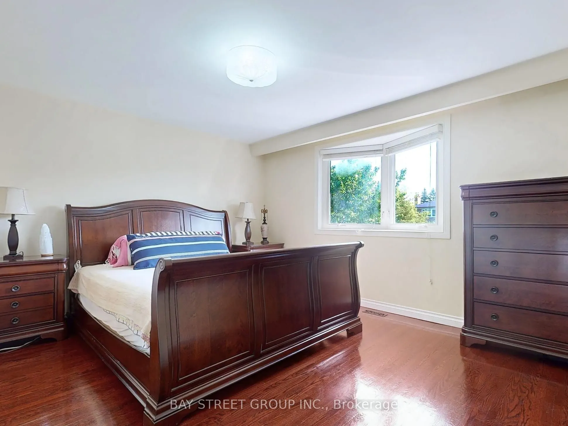 69 Fairglen Avenue