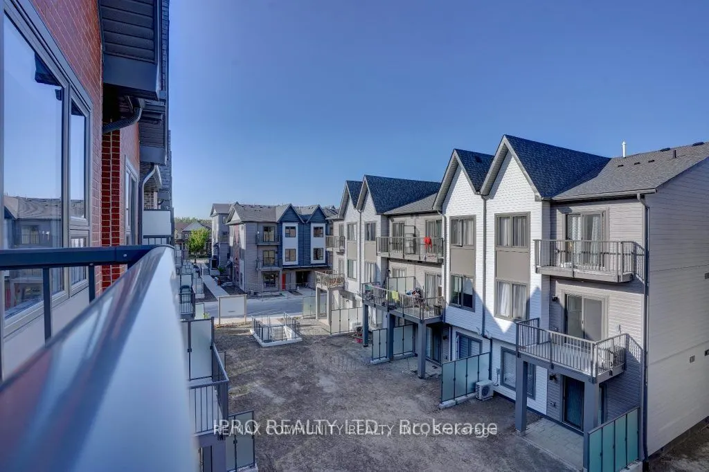 2635 William Jackson Drive, #114