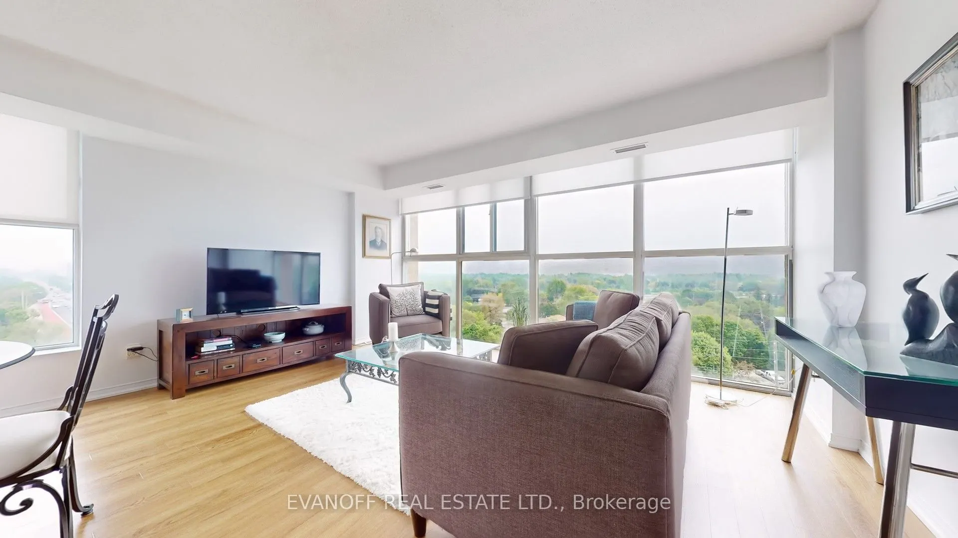 90 Dale Avenue, #904