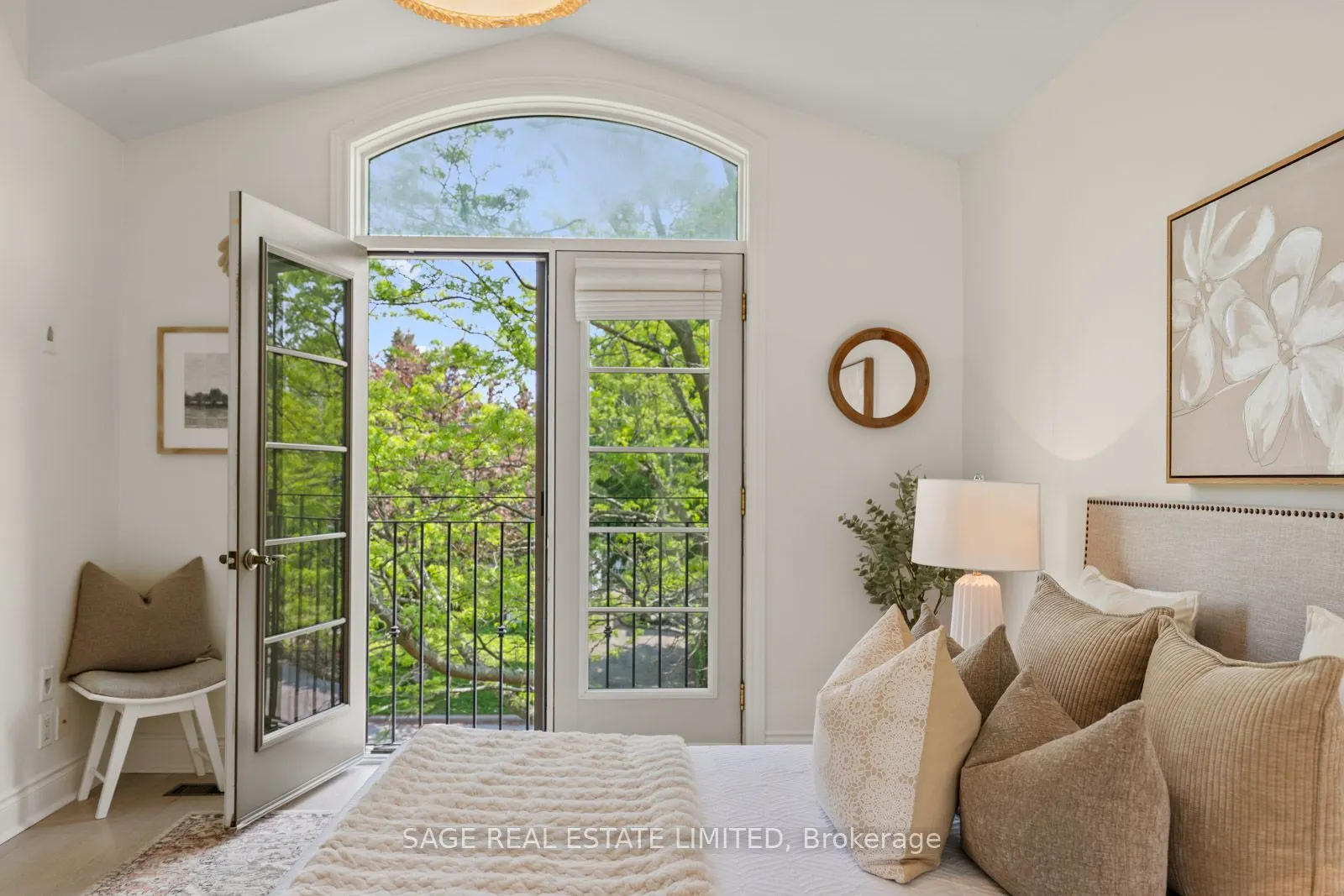 88 Gradwell Drive