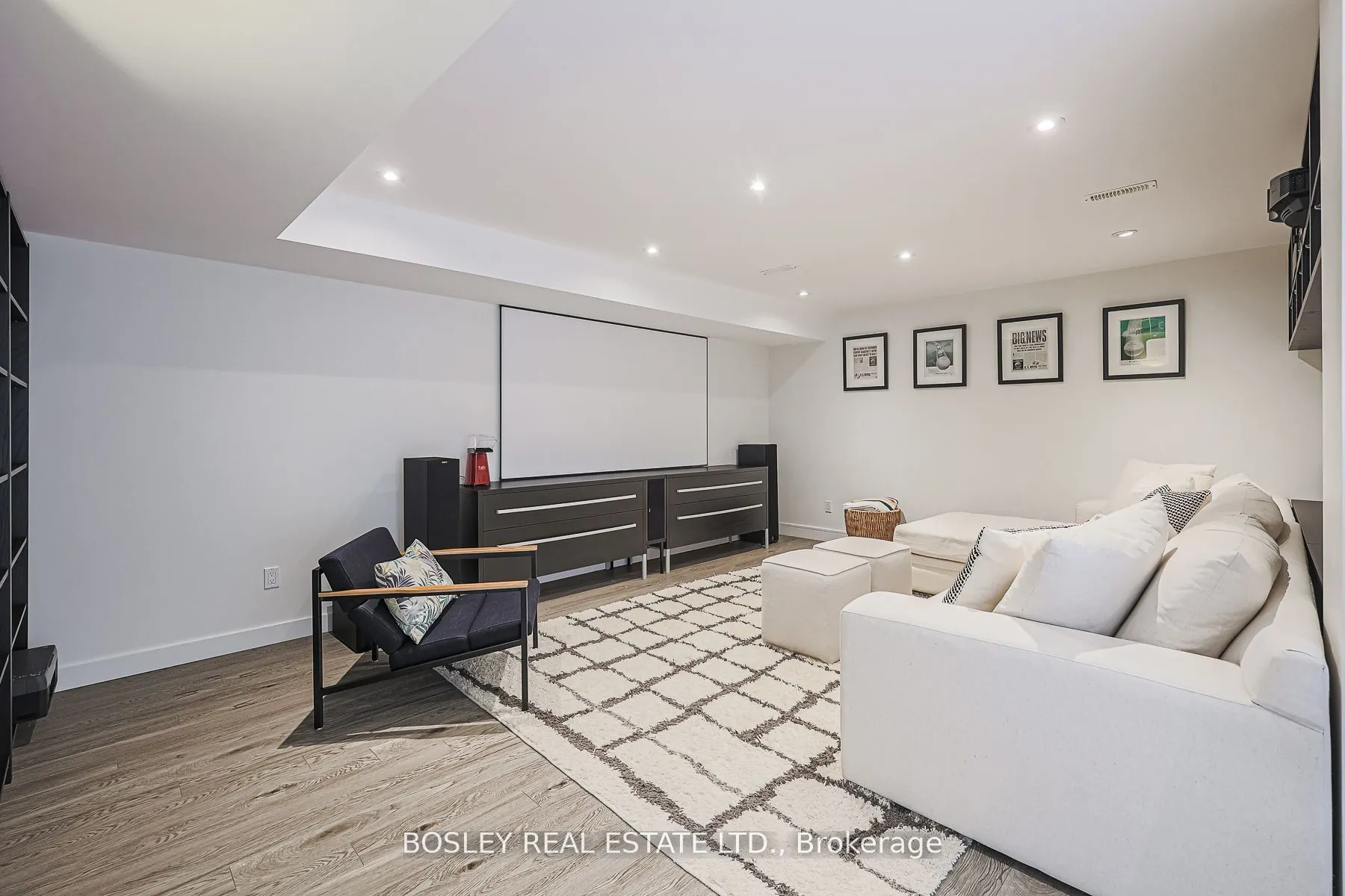 38 Roblin Avenue