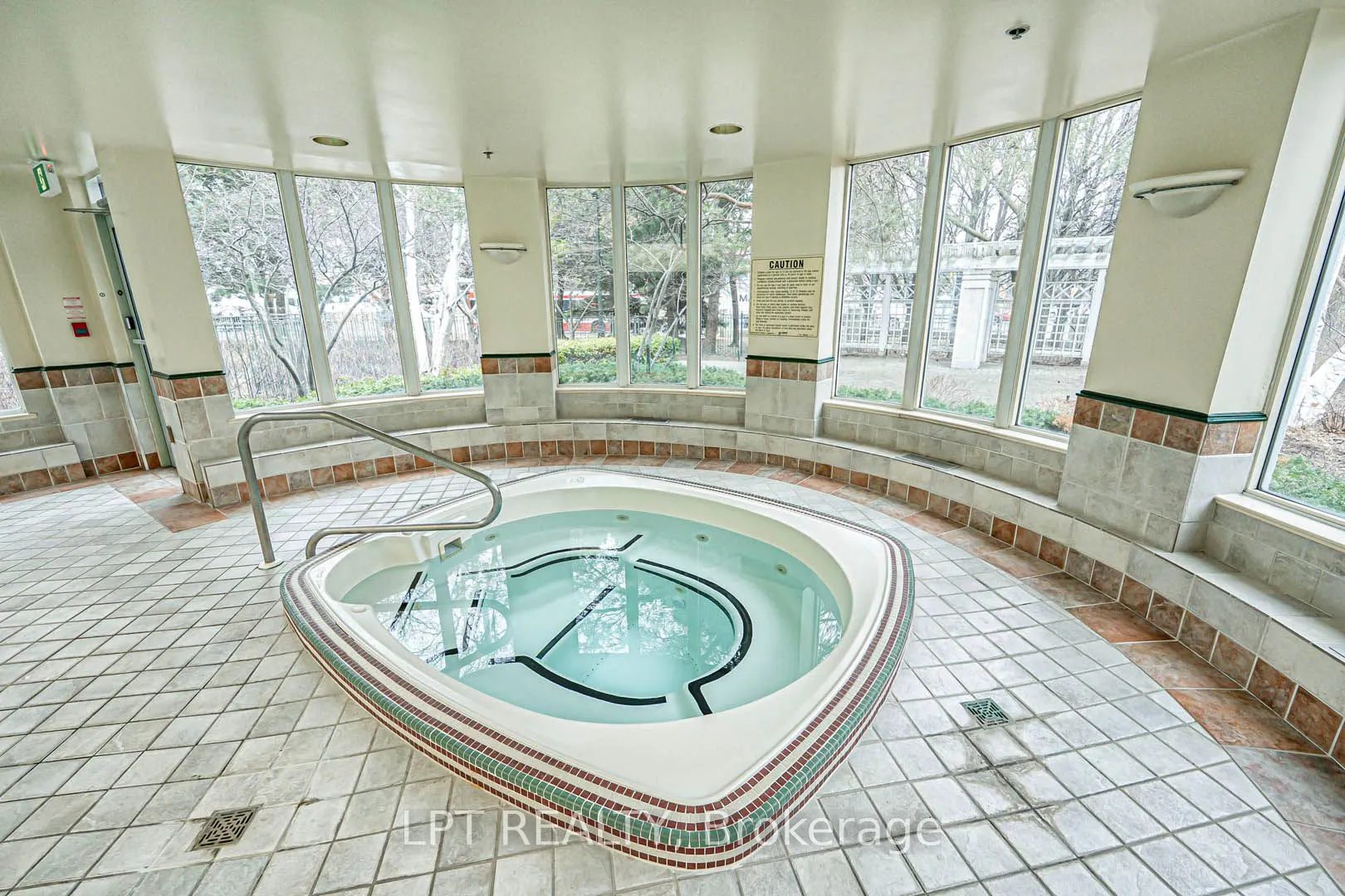 5001 Finch Avenue E, #1003