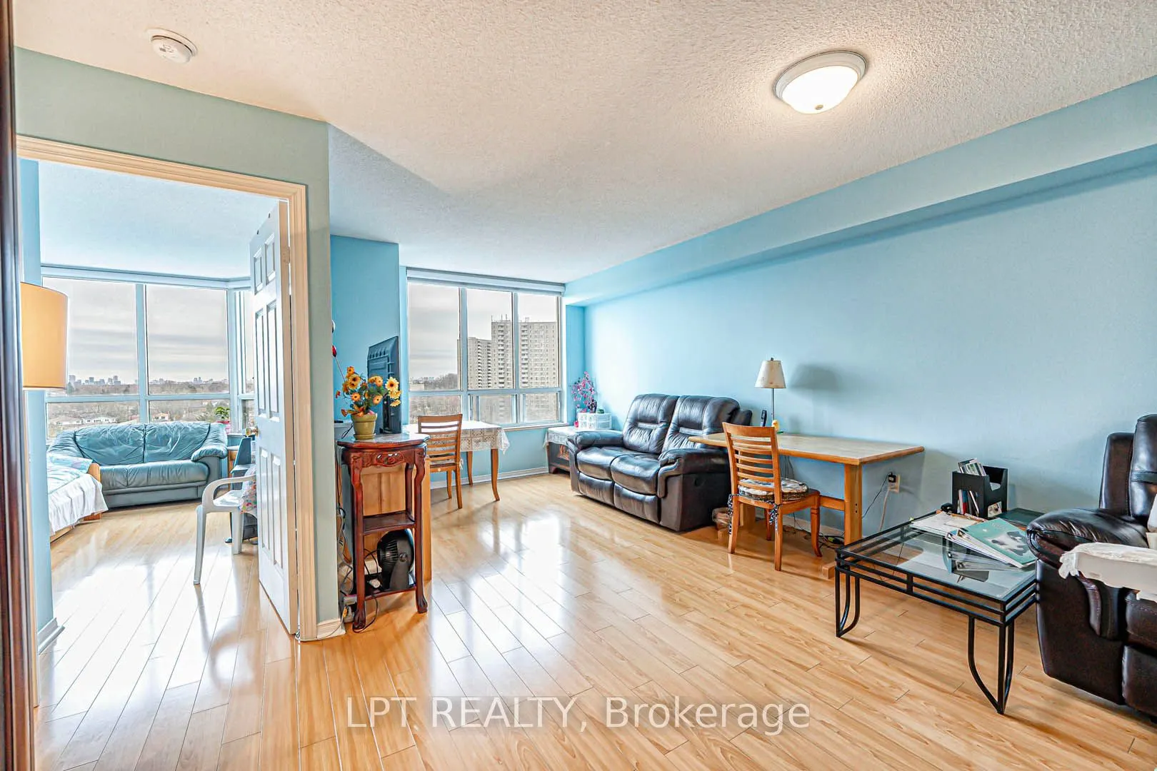 5001 Finch Avenue E, #1003