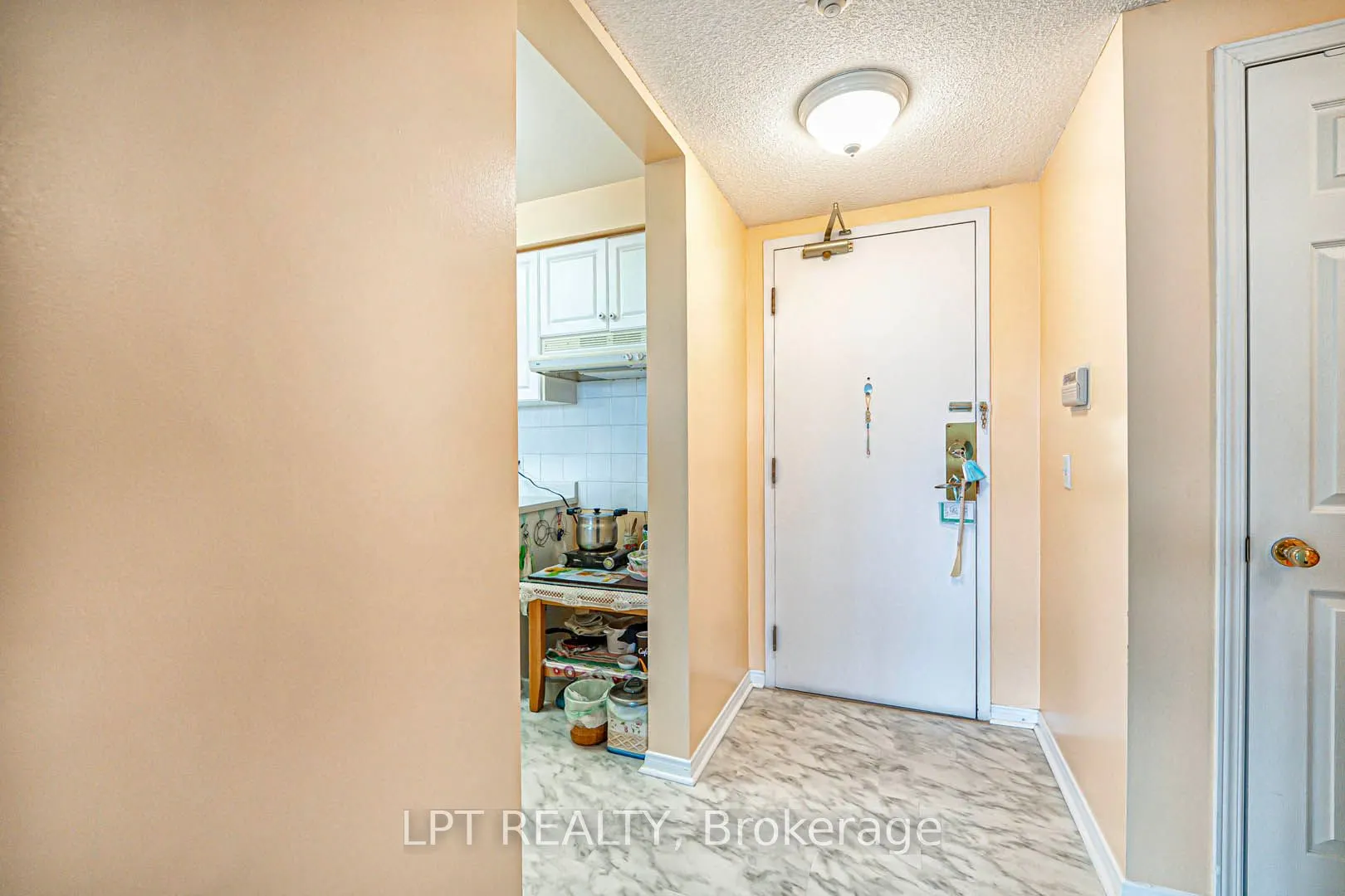 5001 Finch Avenue E, #1003