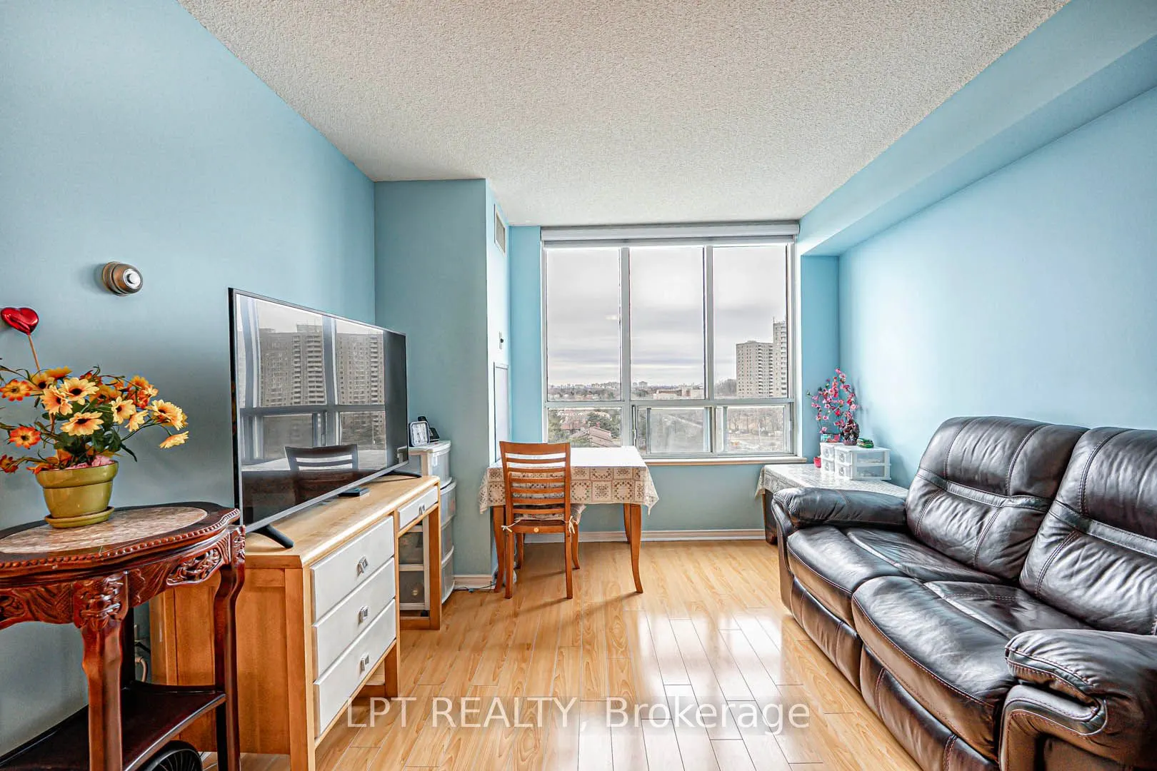 5001 Finch Avenue E, #1003