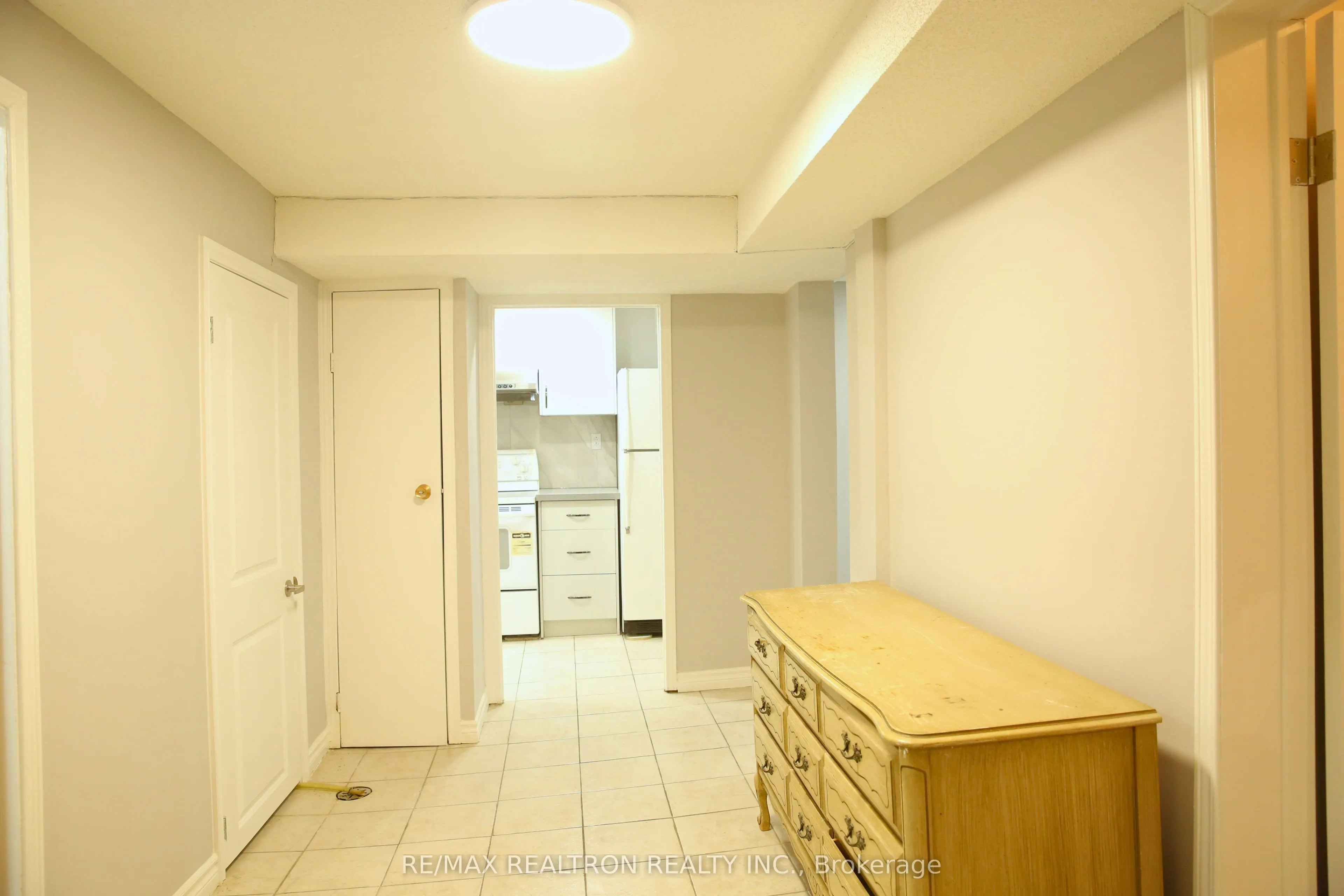 5 Braymore Boulevard