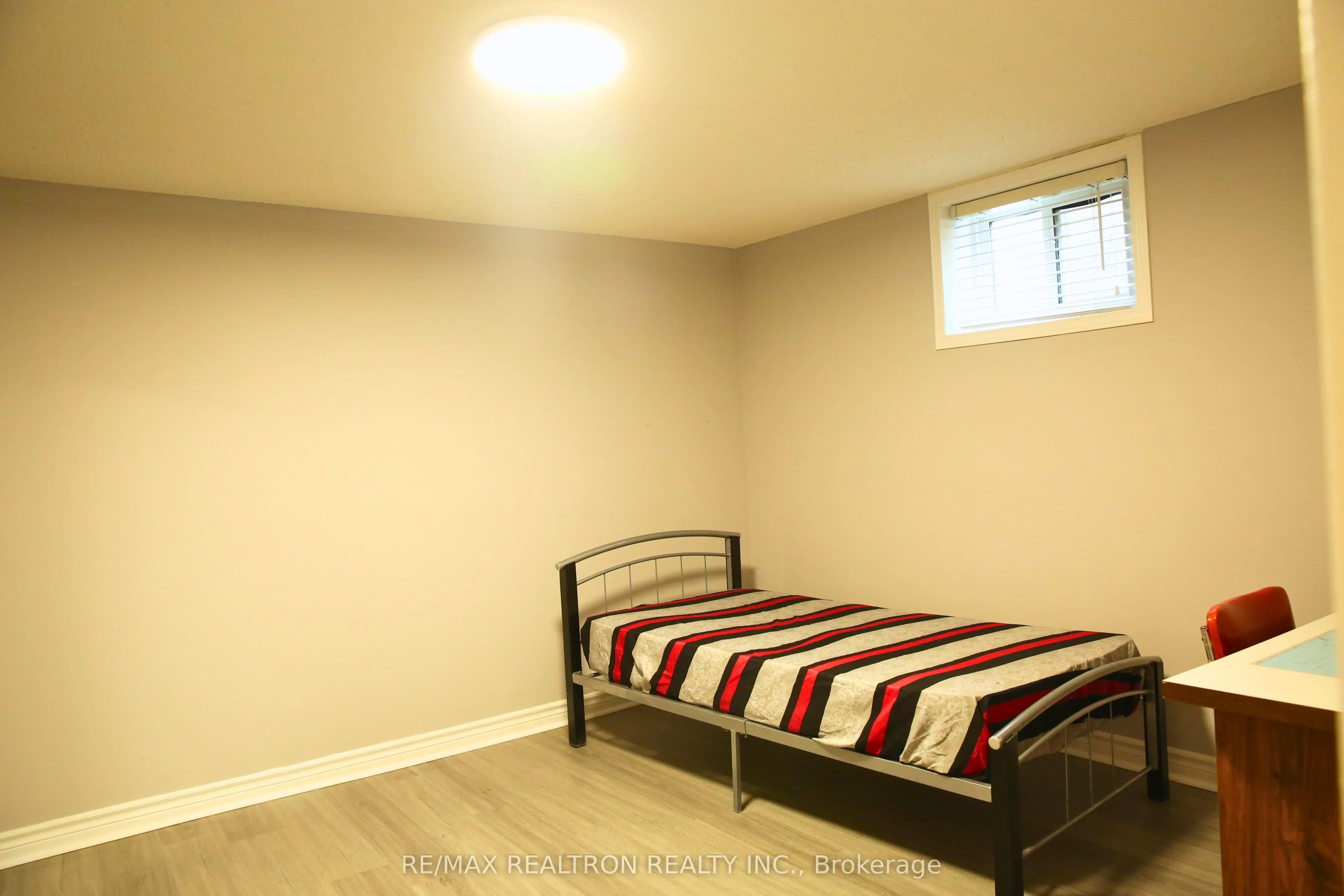 5 Braymore Boulevard
