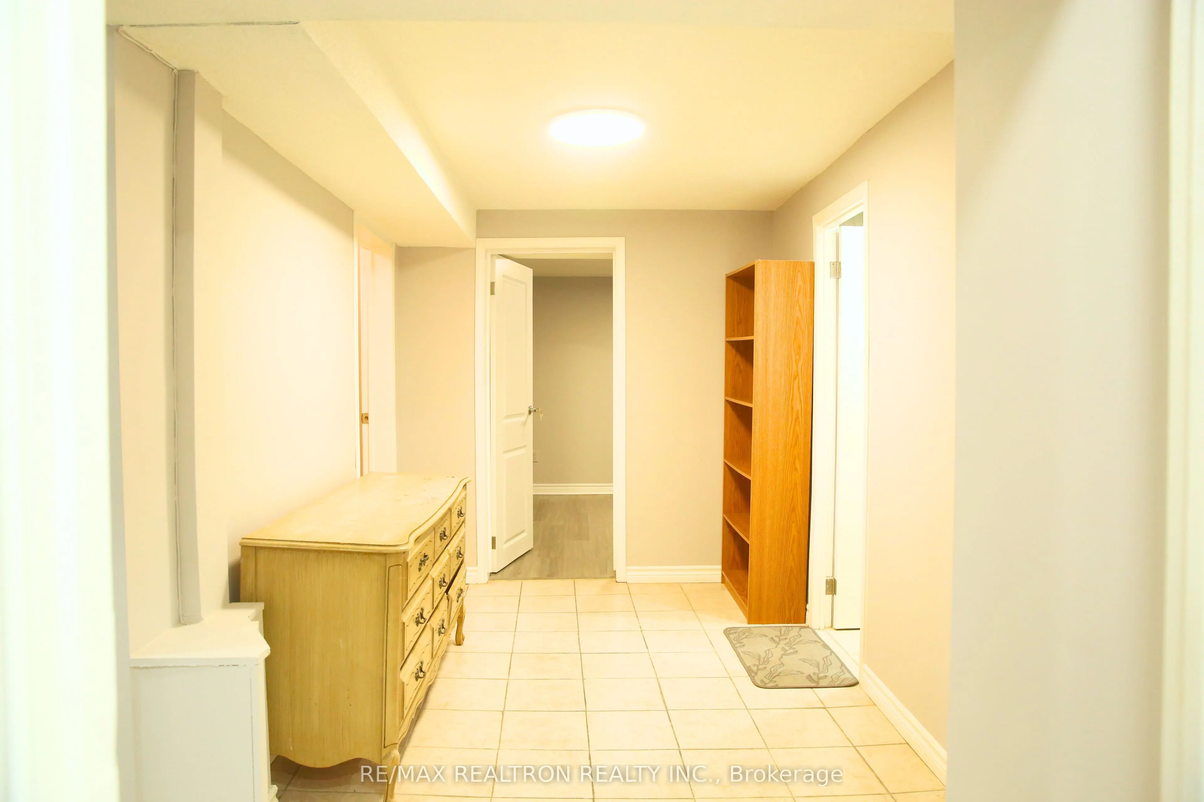 5 Braymore Boulevard