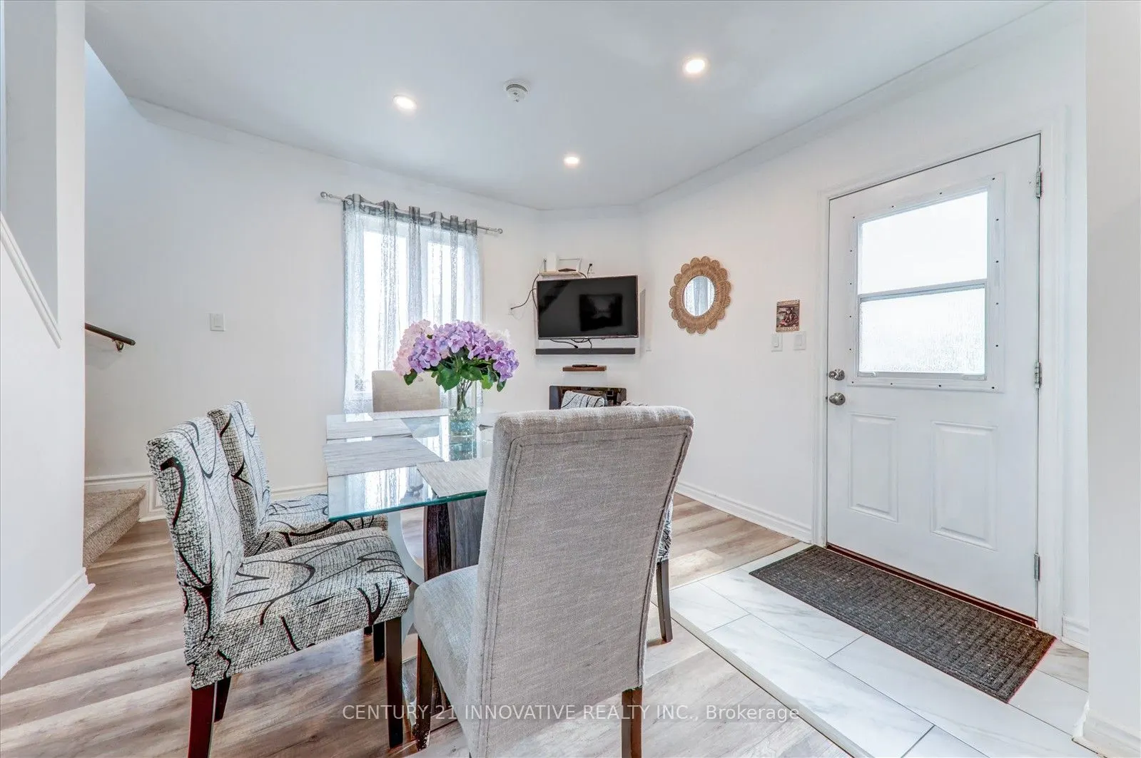 183 Ritson Road S