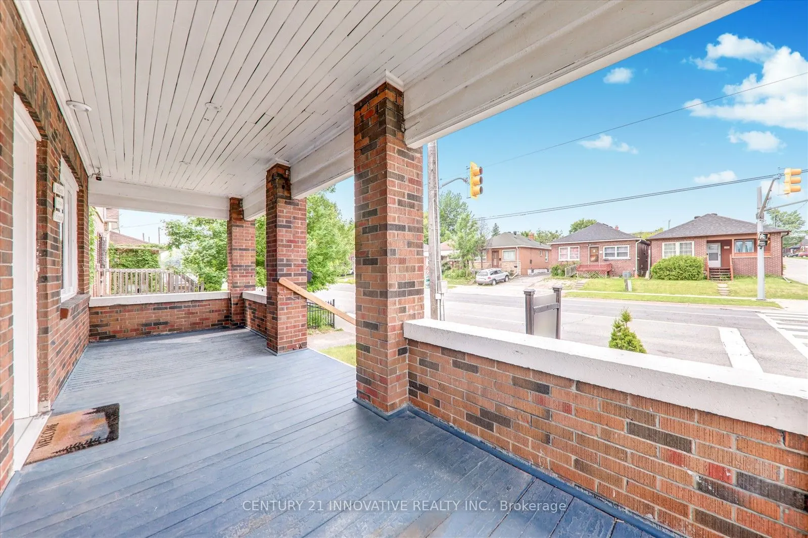 183 Ritson Road S