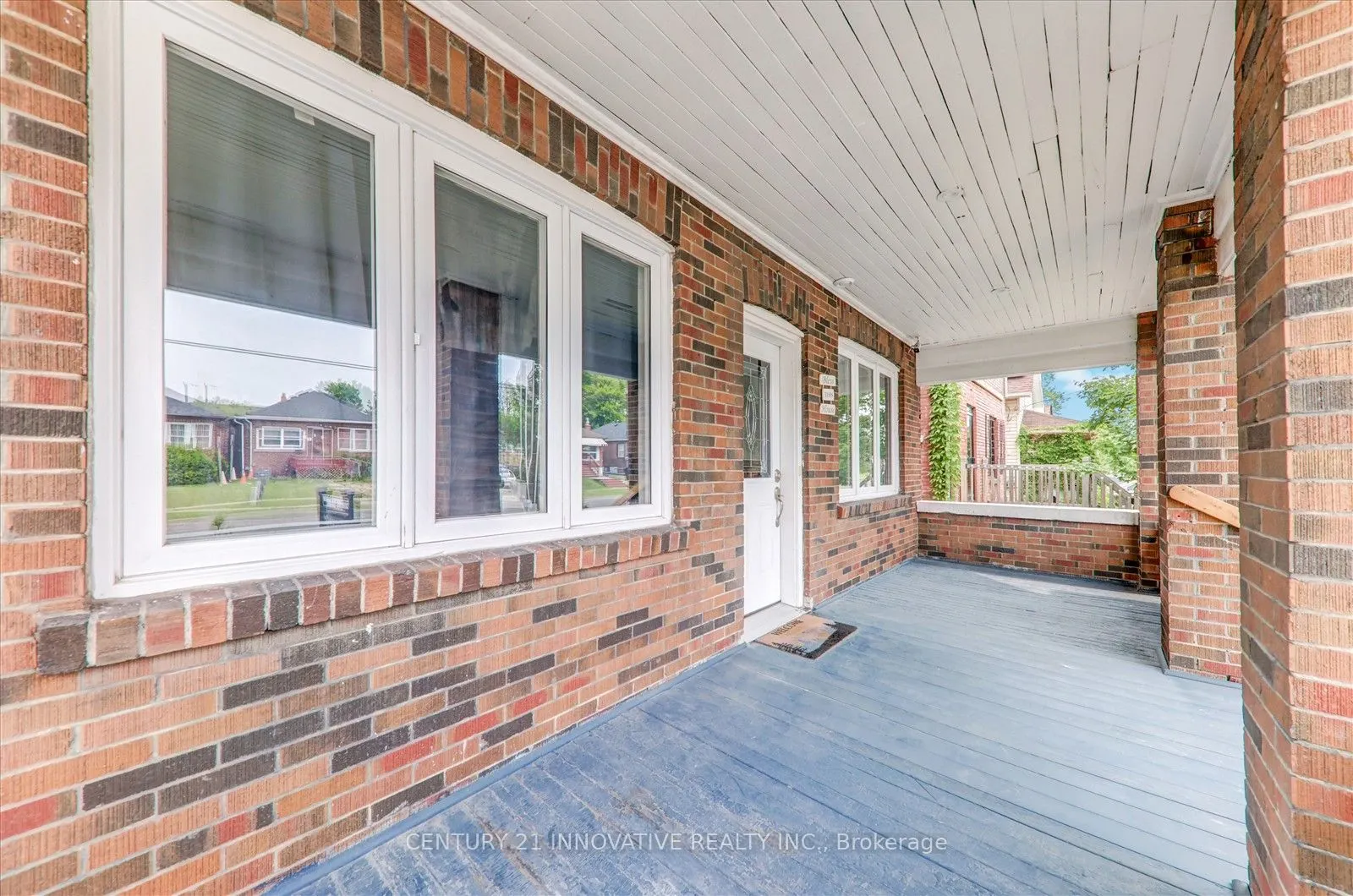 183 Ritson Road S