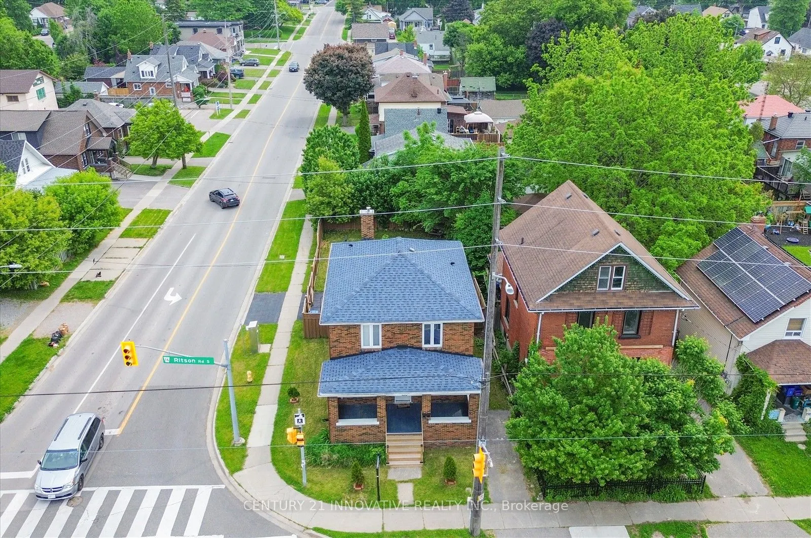 183 Ritson Road S