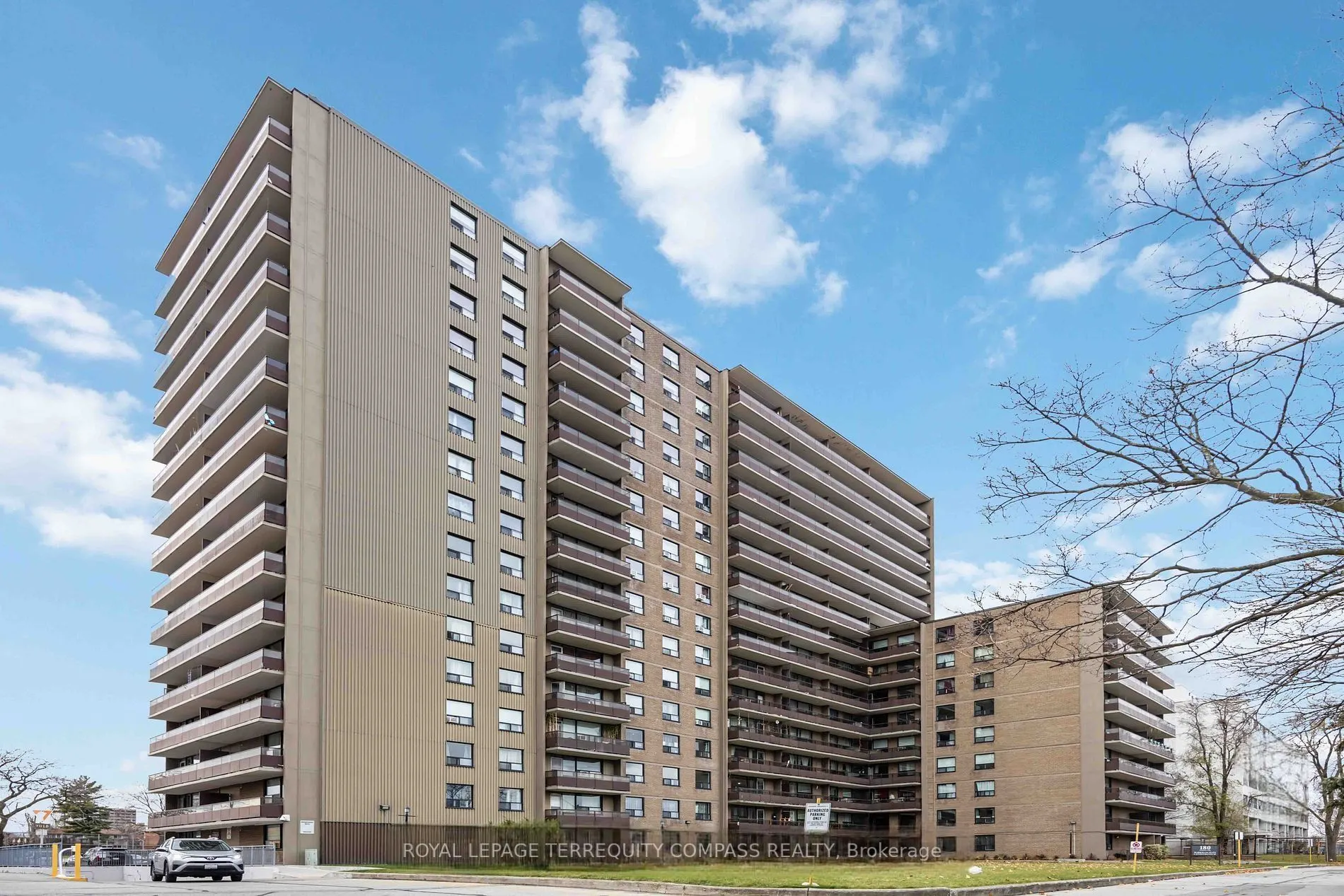 180 Markham Road, #811