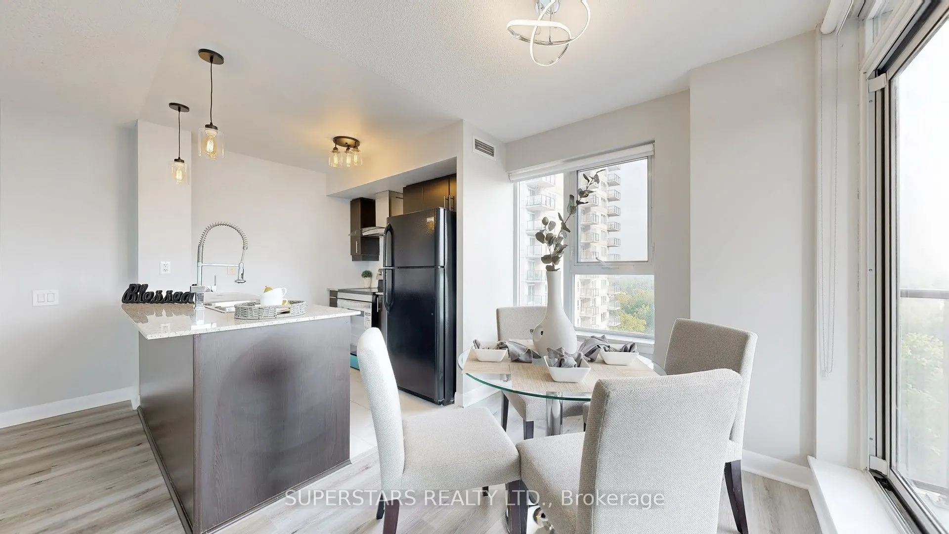 25 Town Centre Court, #1608