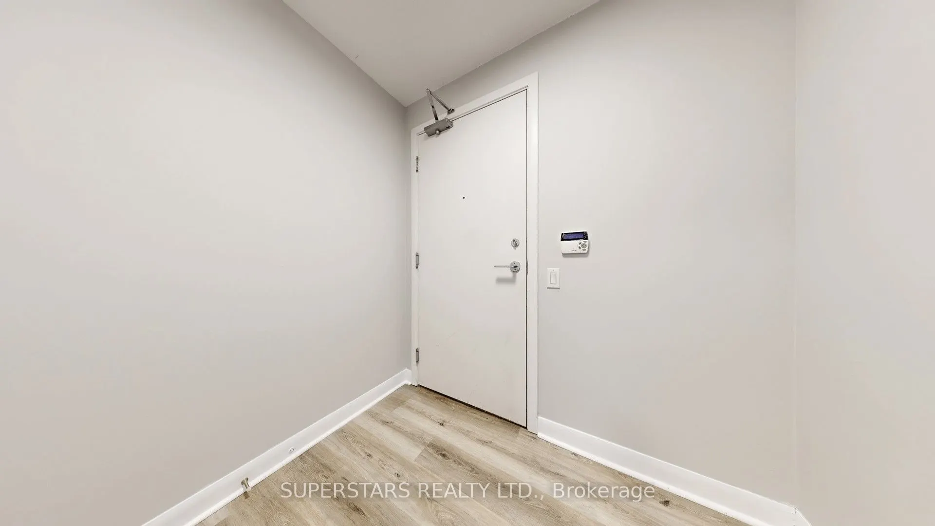 25 Town Centre Court, #1608
