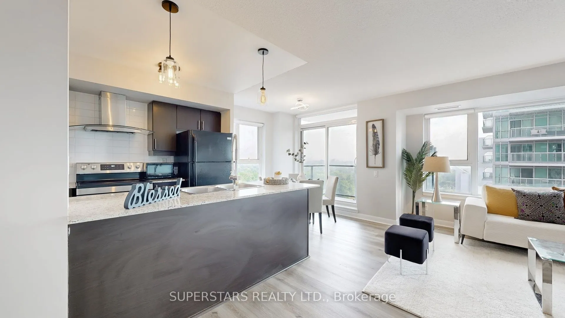 25 Town Centre Court, #1608