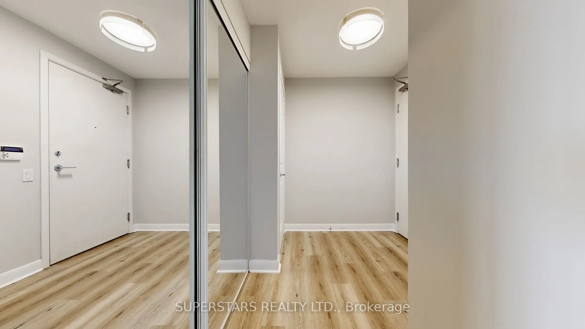 25 Town Centre Court, #1608