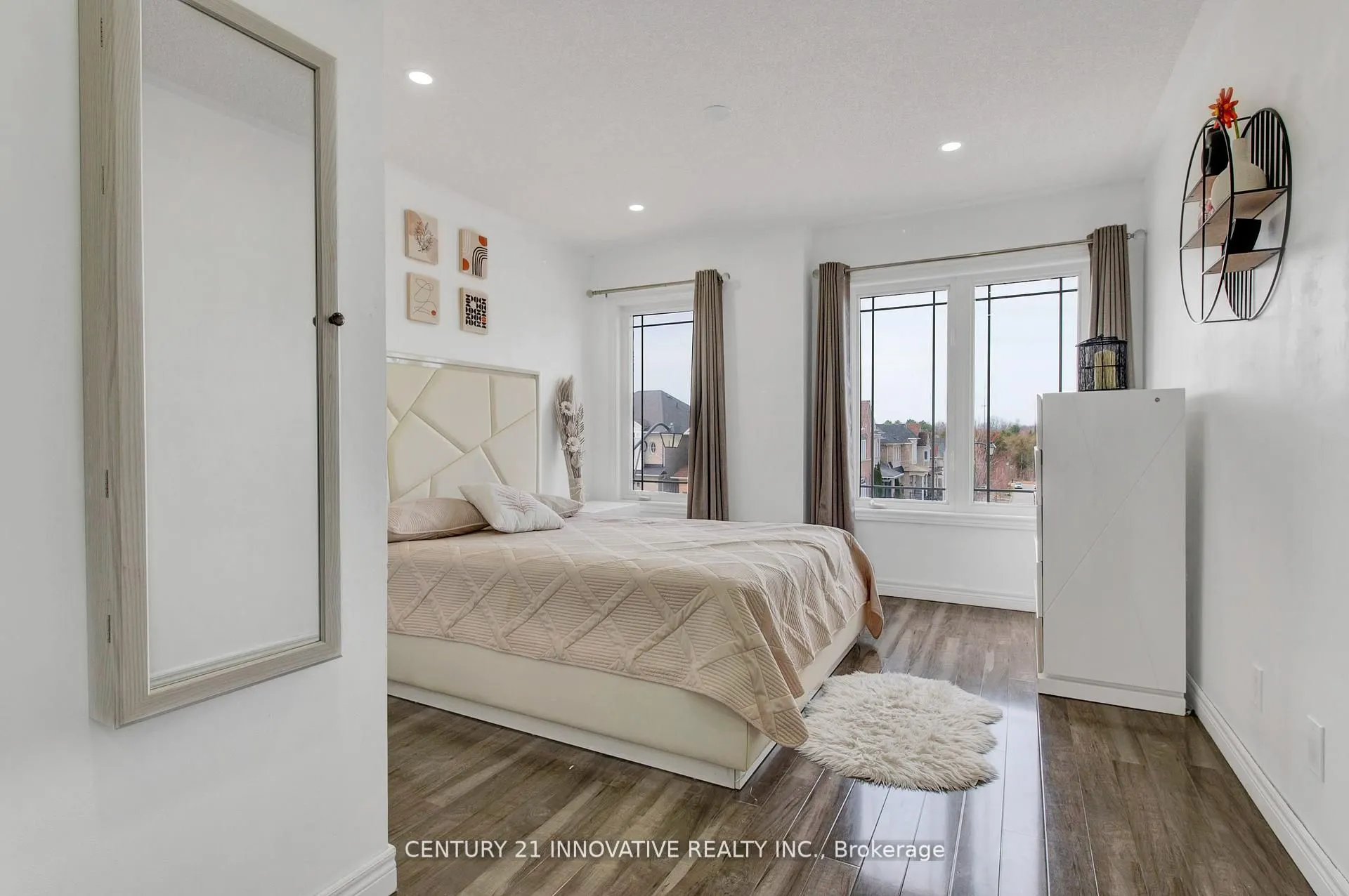 17 Arfield Avenue