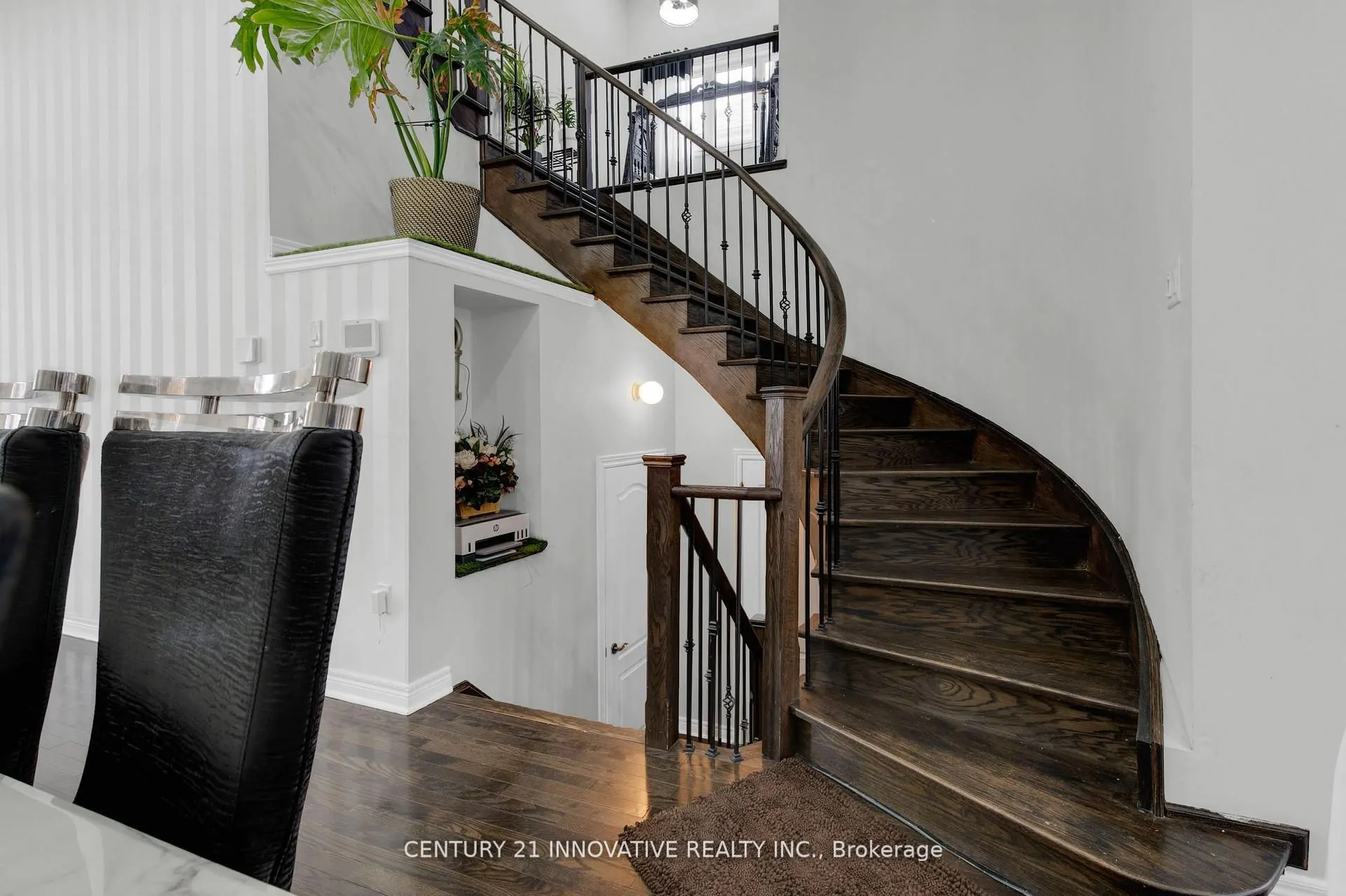 17 Arfield Avenue