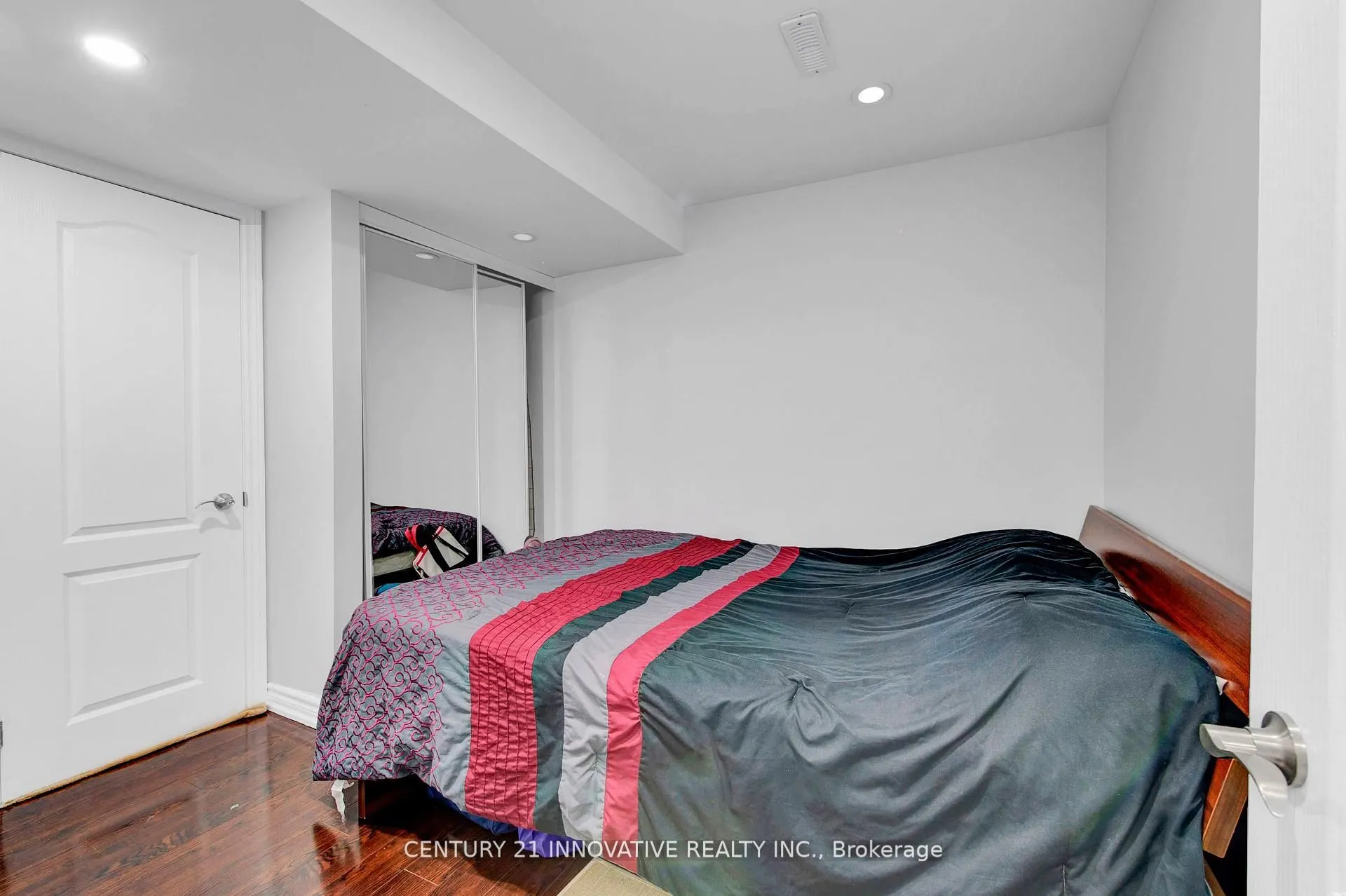 17 Arfield Avenue