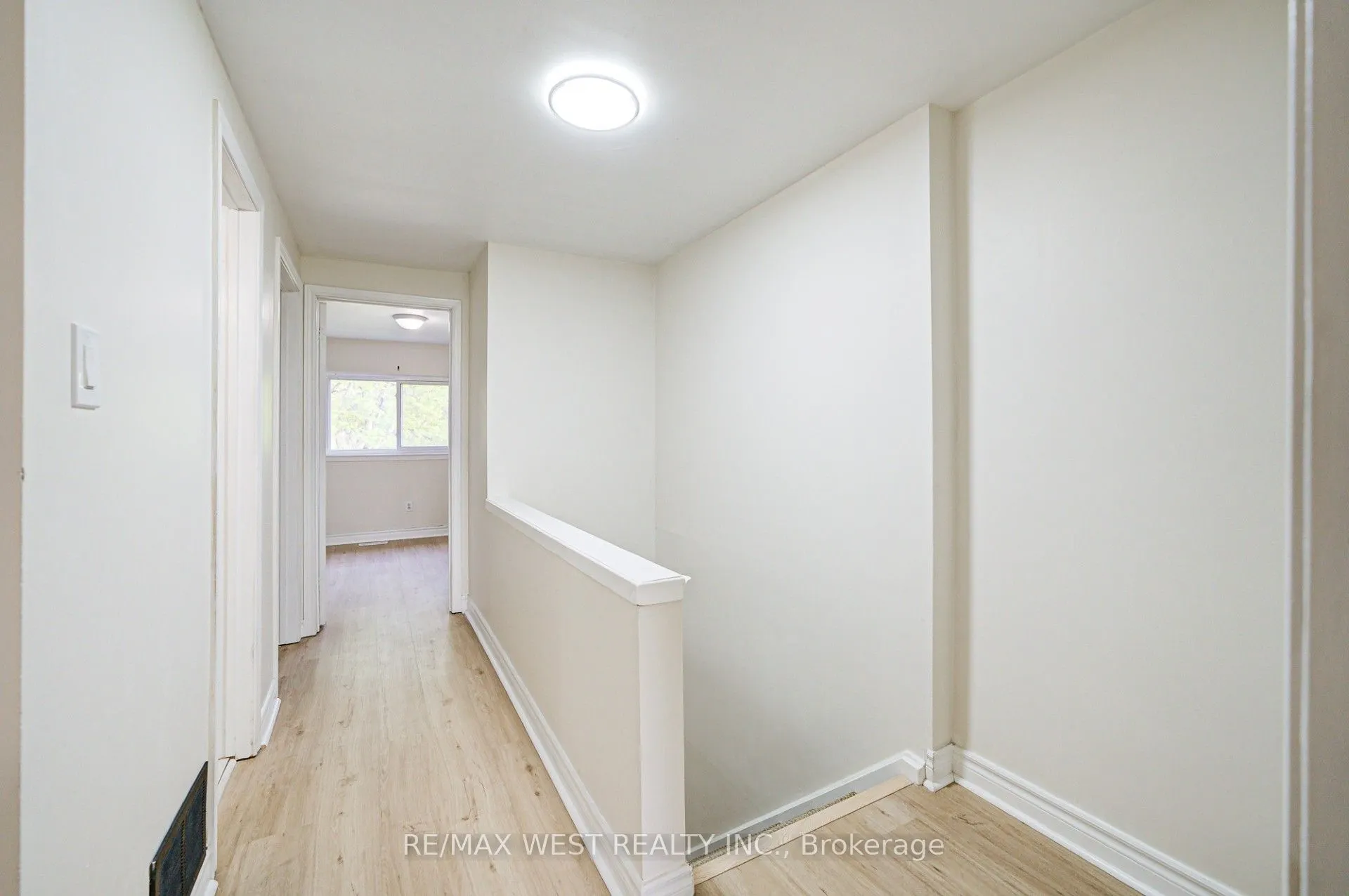 52 Burkwood Crescent