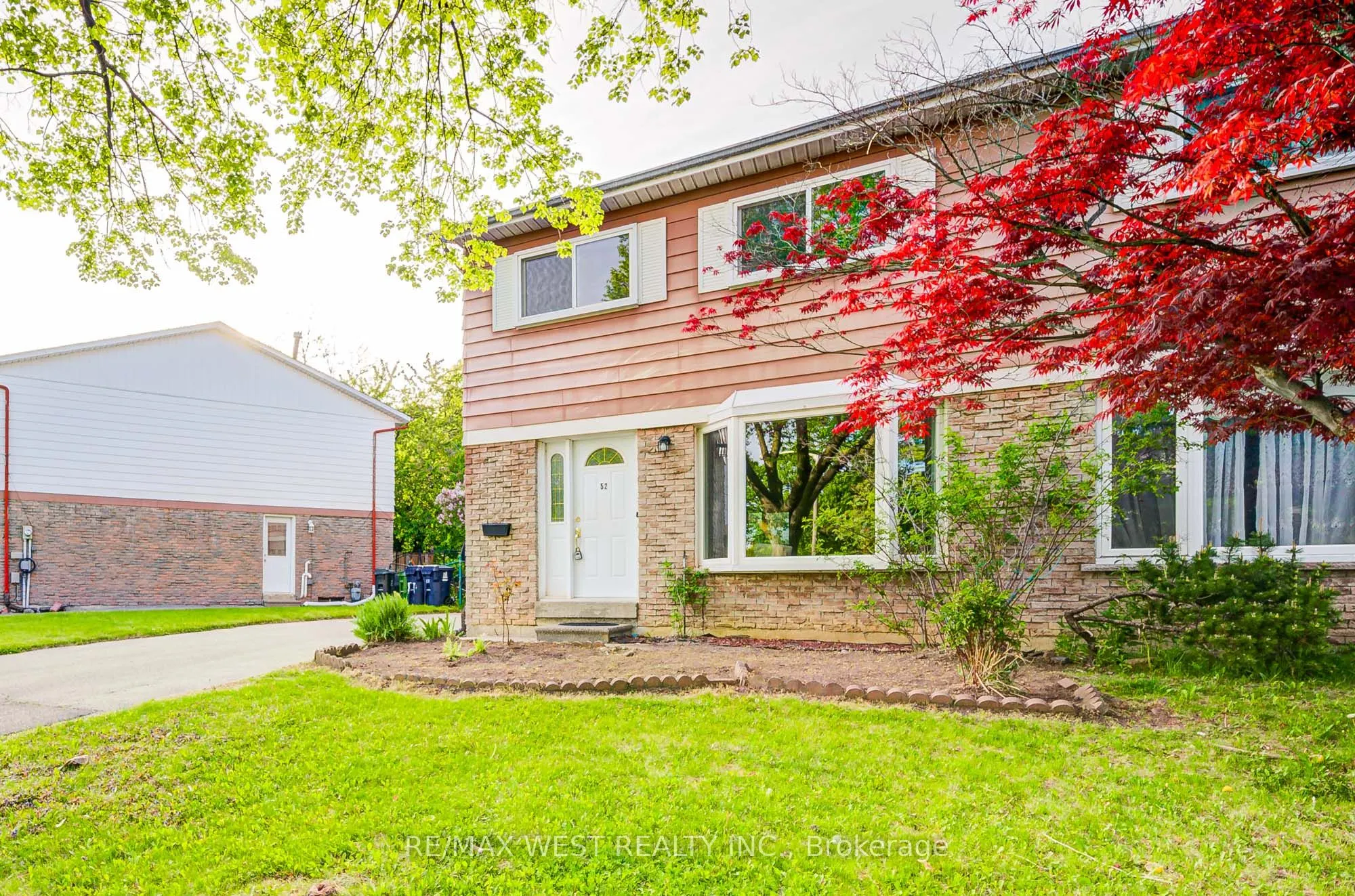 52 Burkwood Crescent