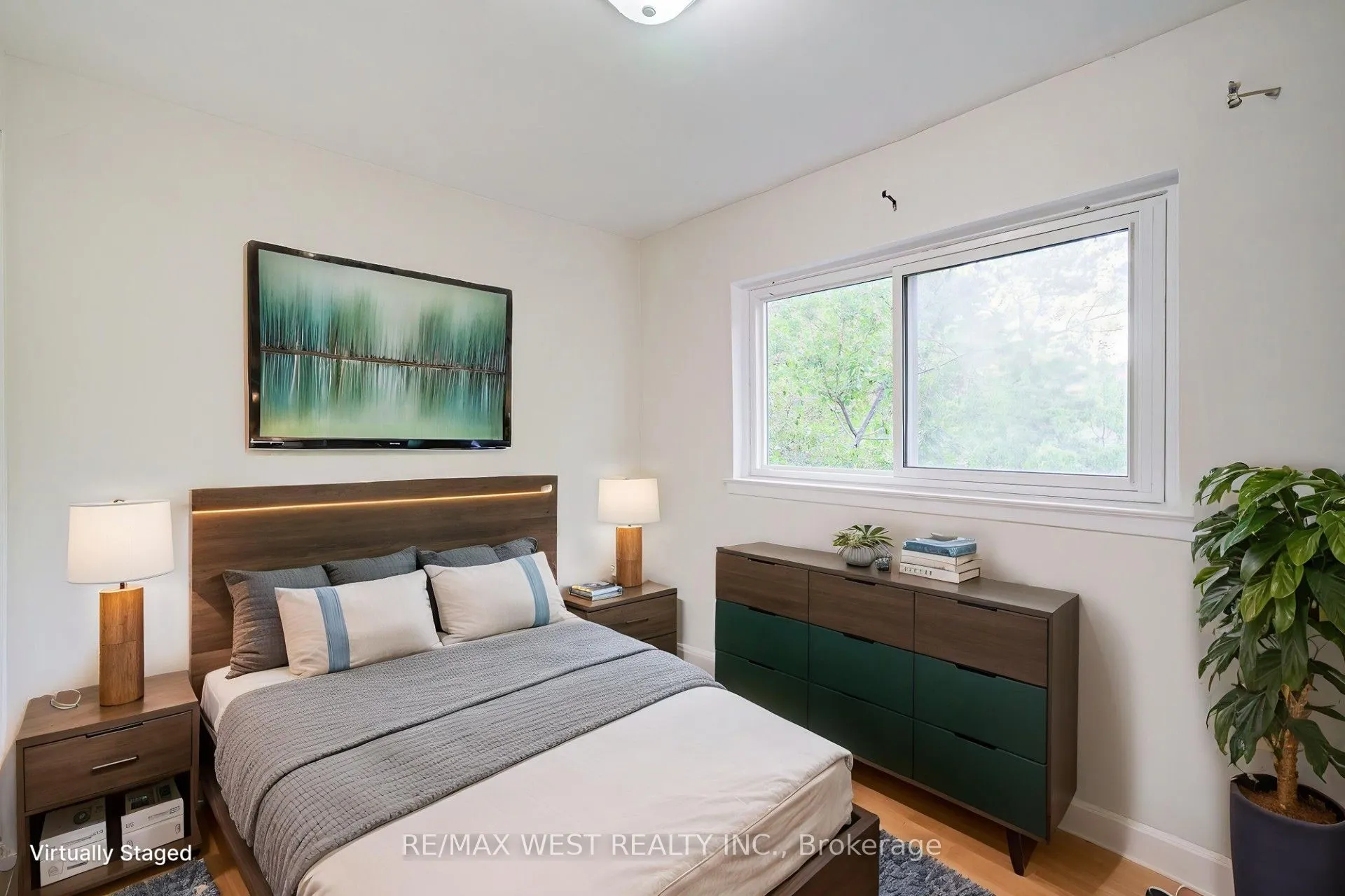 52 Burkwood Crescent