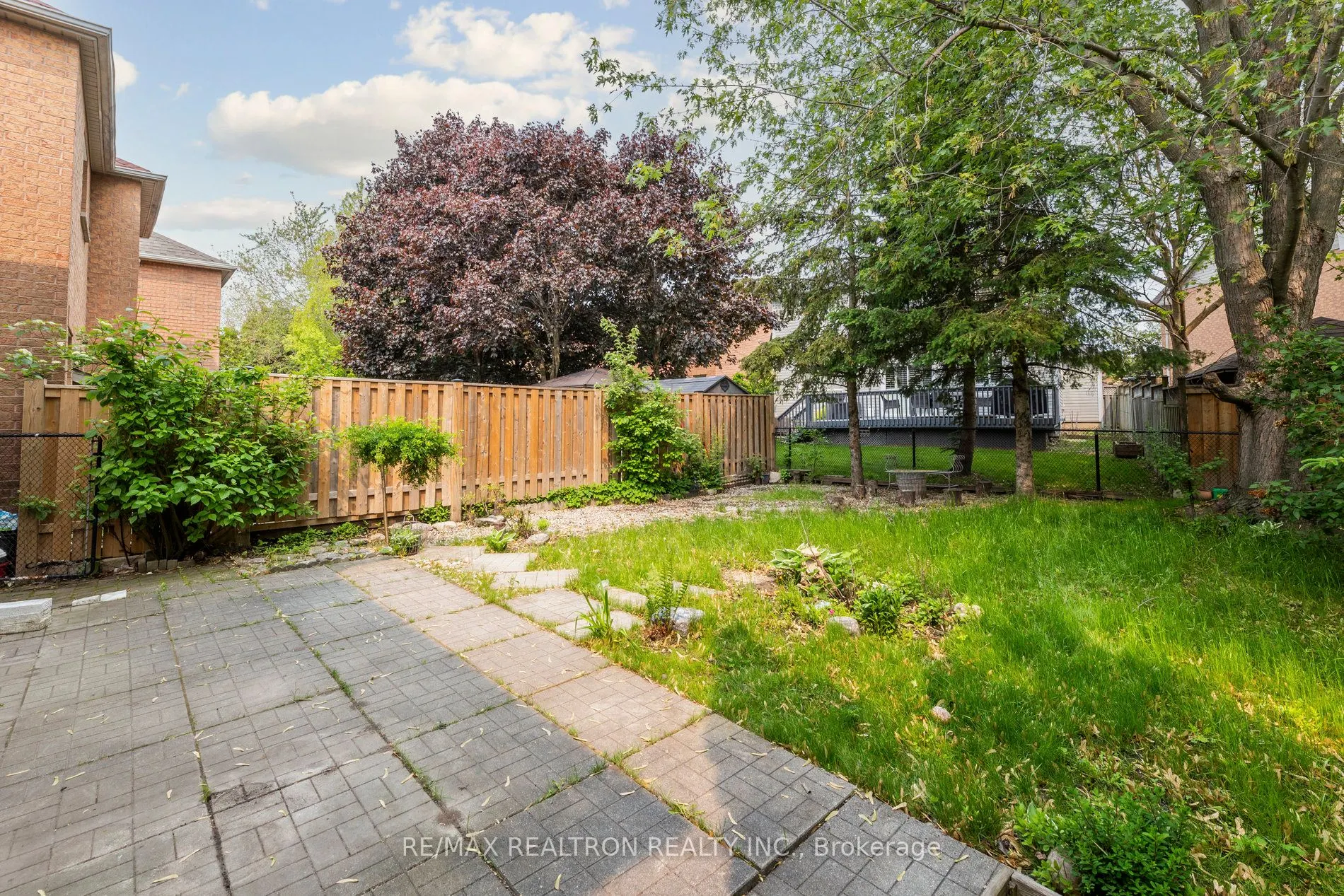 135 Mcsweeney Crescent