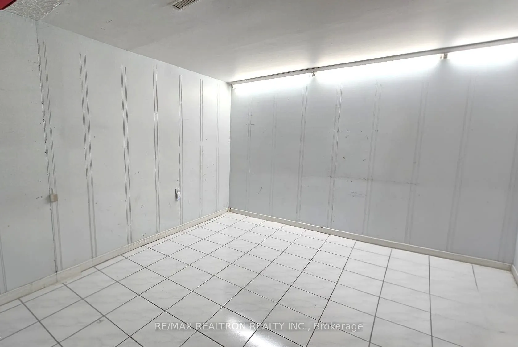 15 Brimwood Boulevard, #27