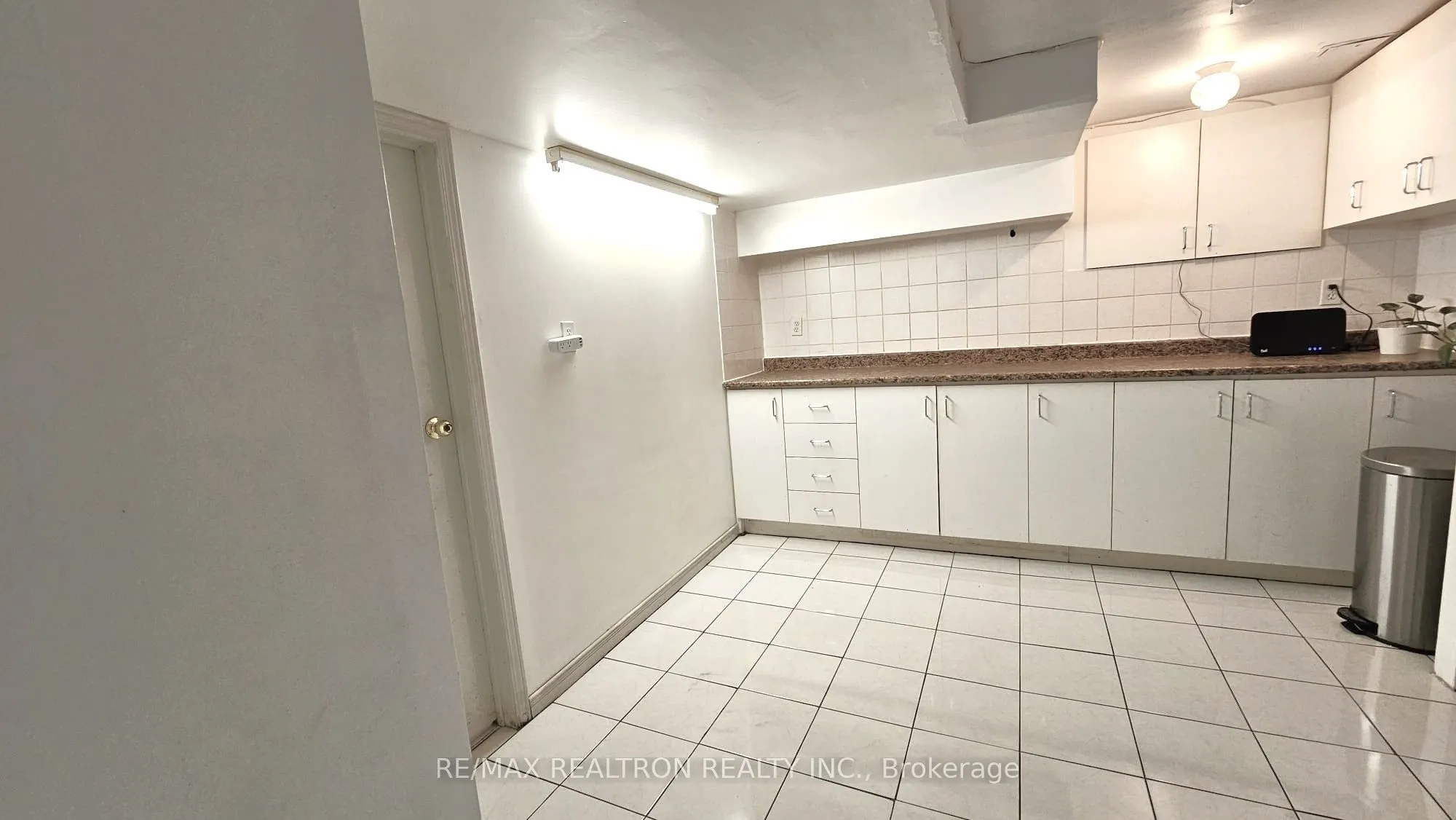 15 Brimwood Boulevard, #27