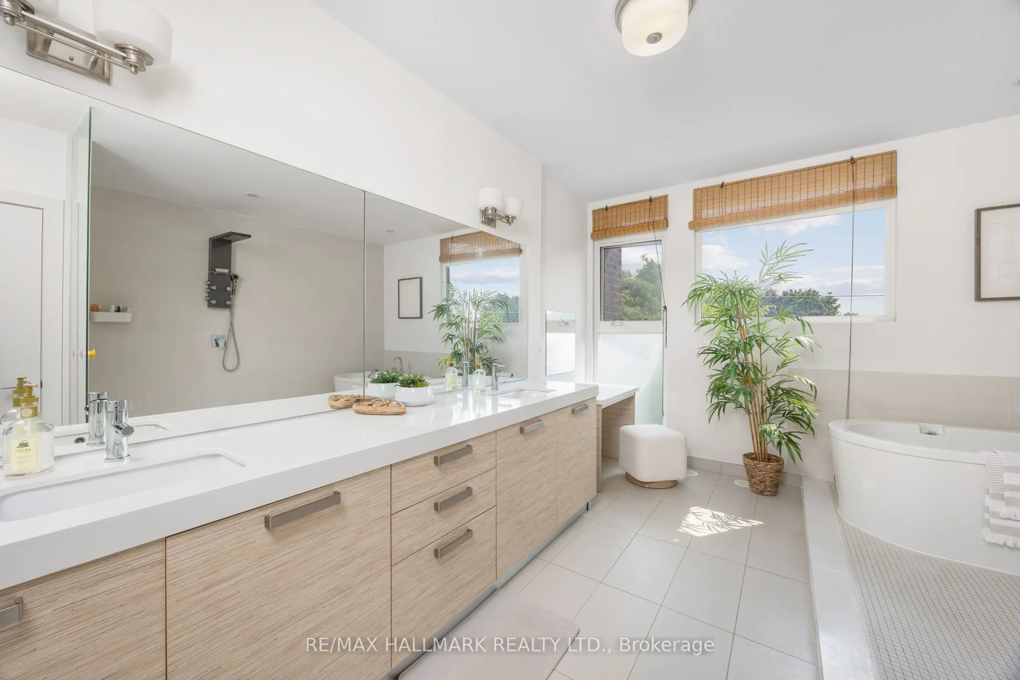 68 Boulton Avenue