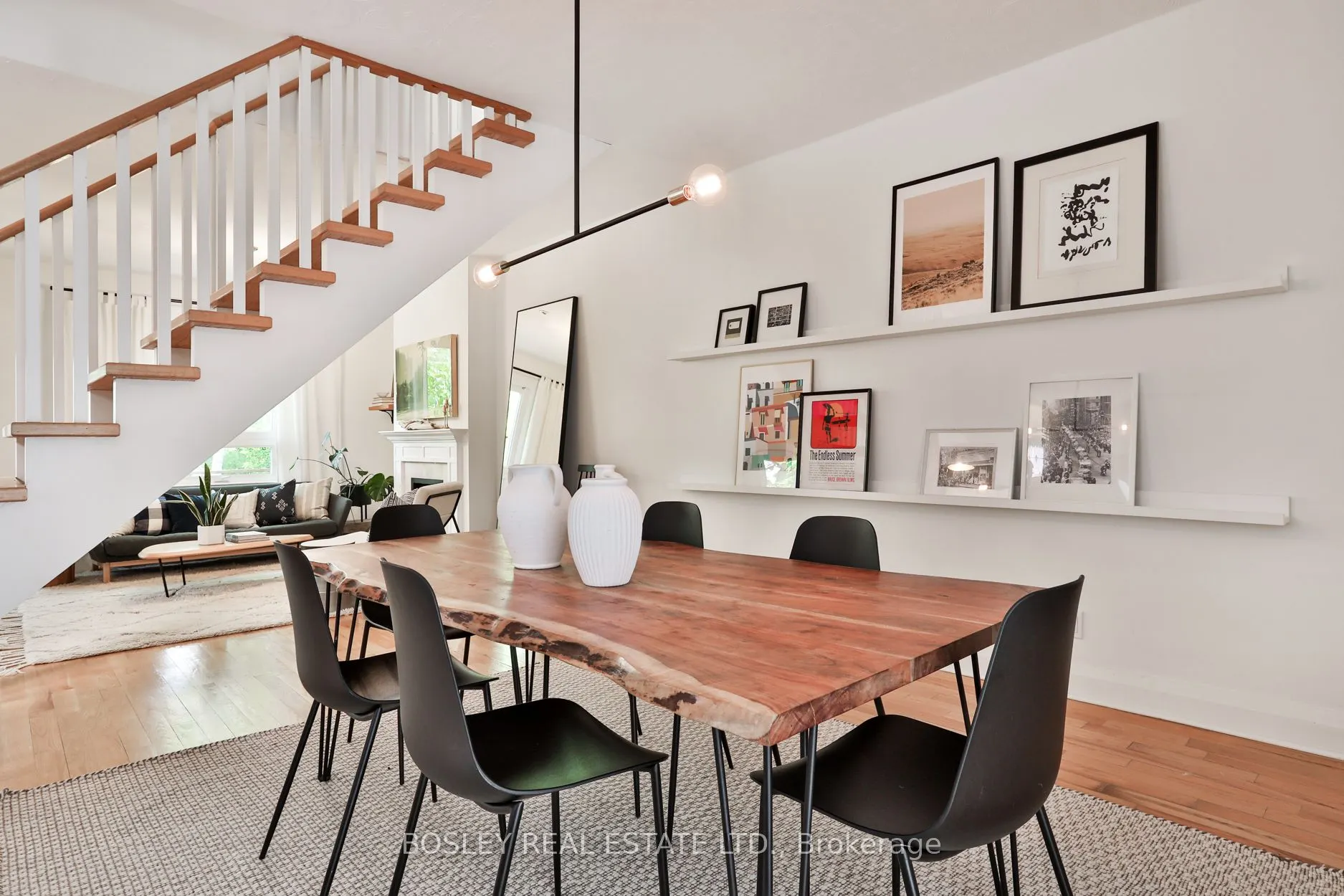 9 Prust Avenue