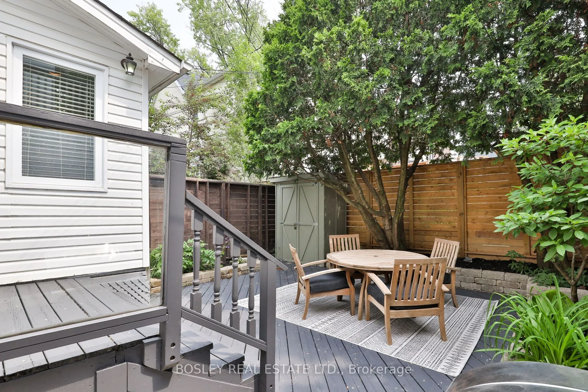 9 Prust Avenue