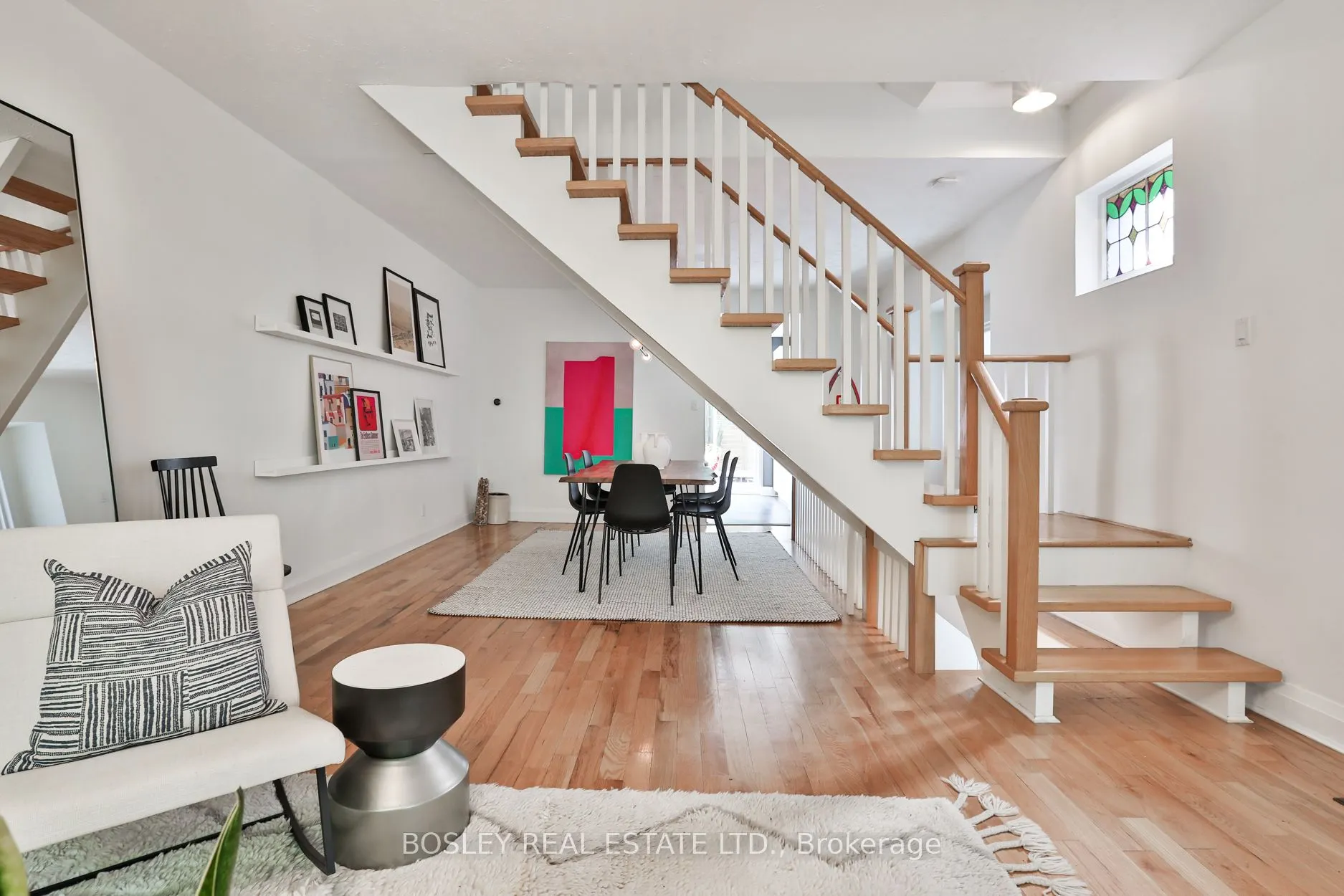 9 Prust Avenue