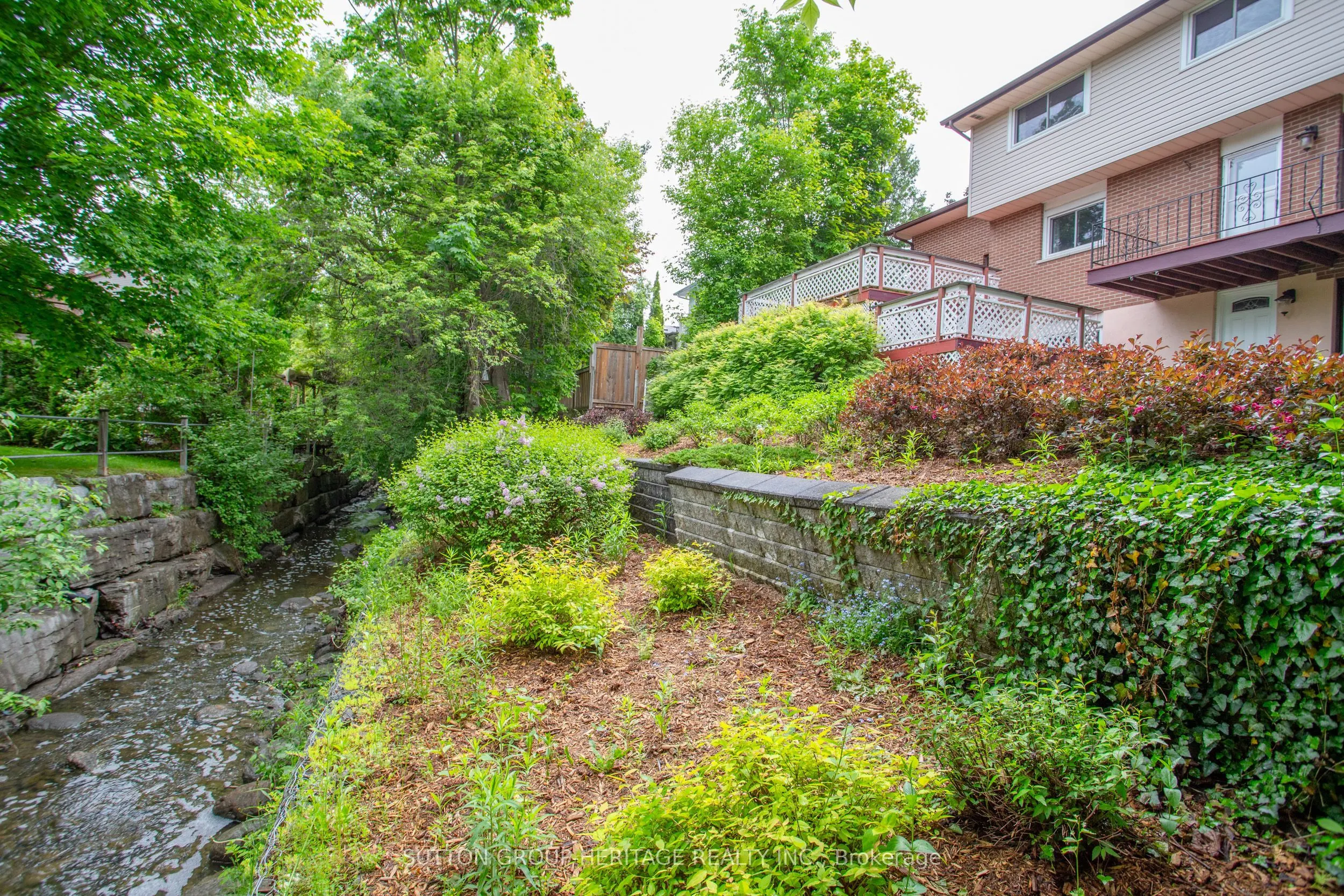 581 Arnhem Drive