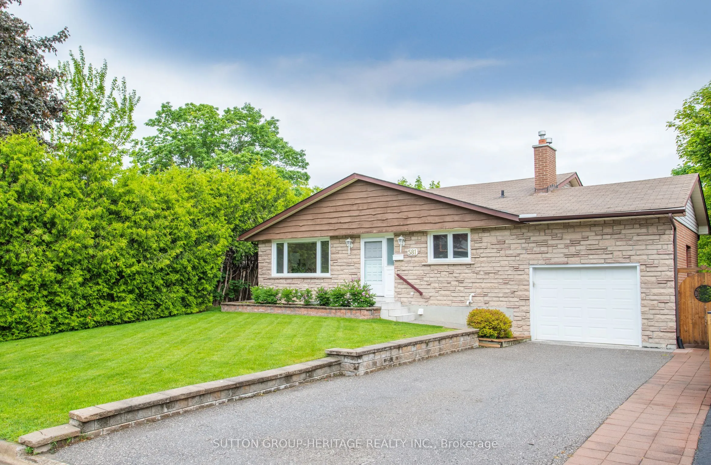 581 Arnhem Drive