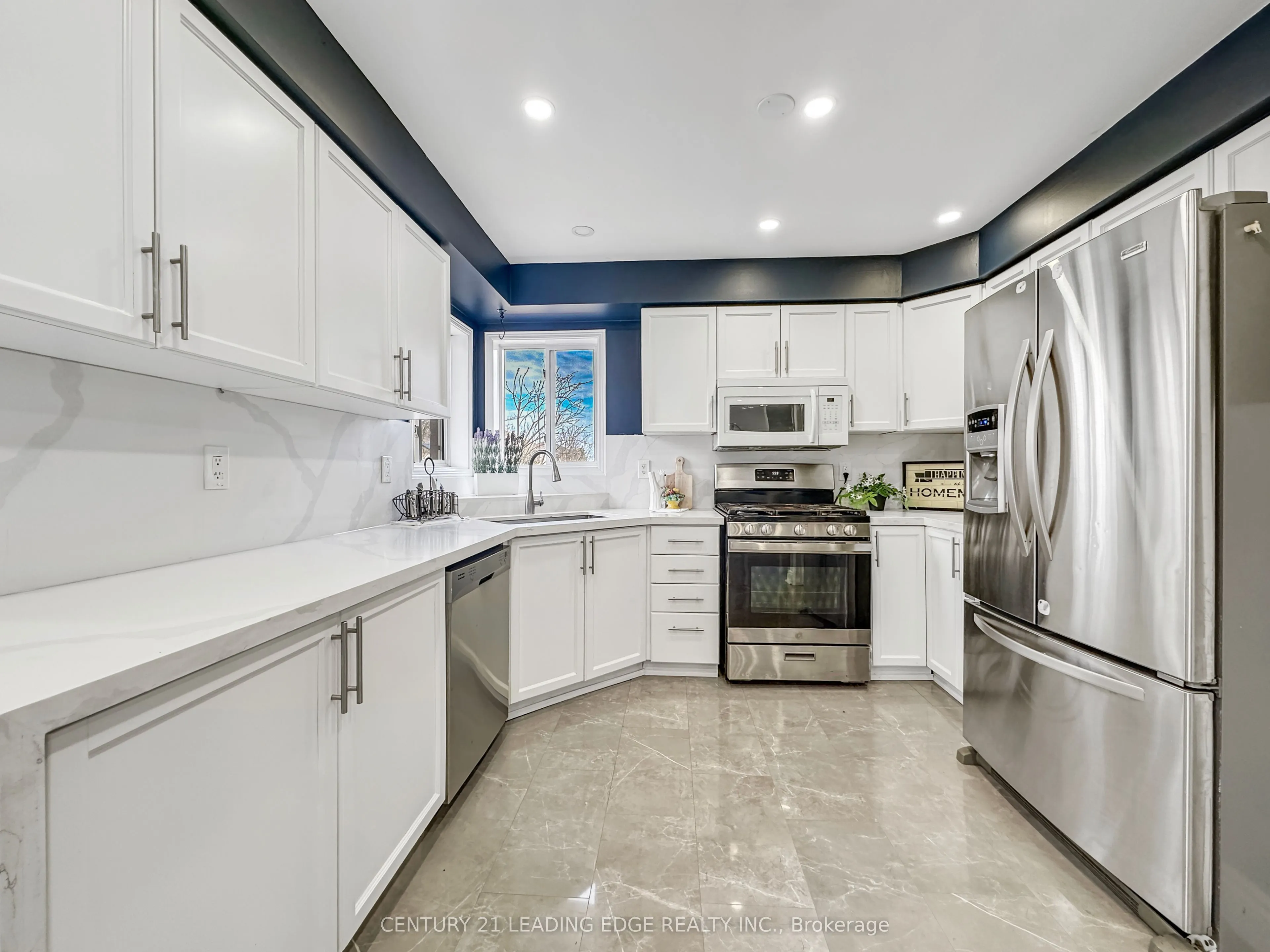 91 Perryview Drive