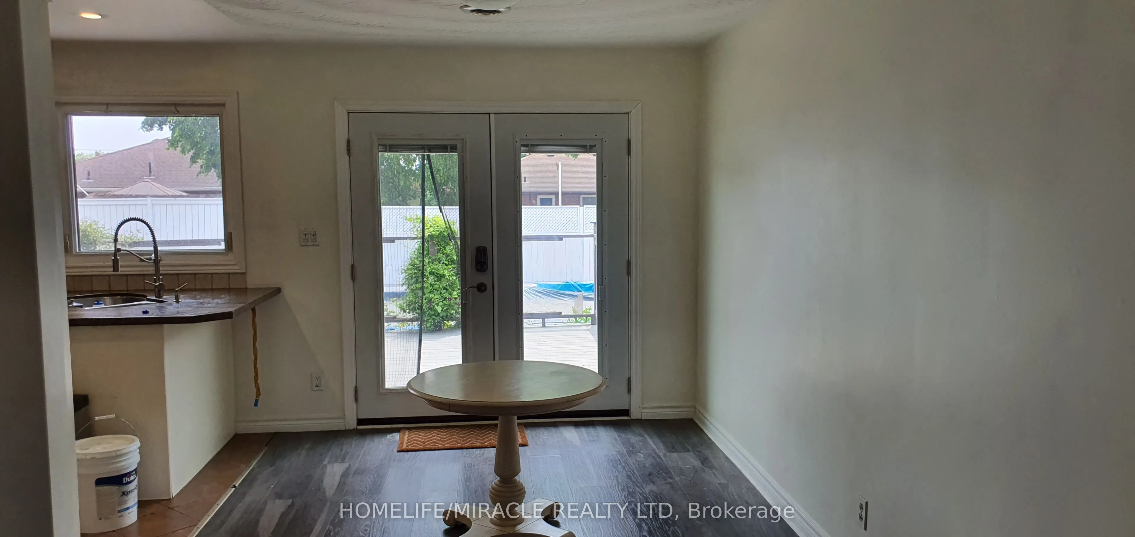 115 Parkway Avenue