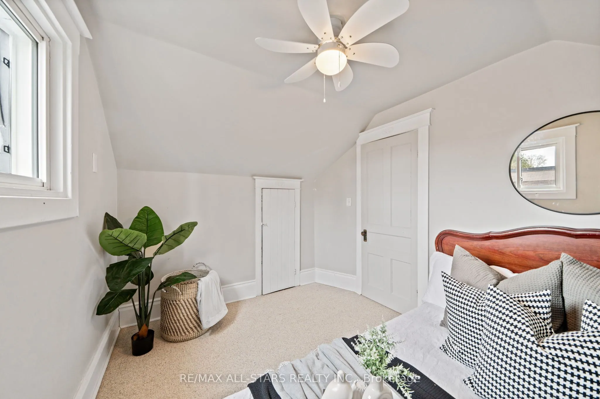 2 Henrietta Street